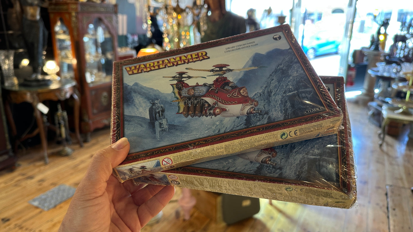 Warhammer Fantasy Battles Dwarf Gyrobomber miniature kit manufactured by Citadel