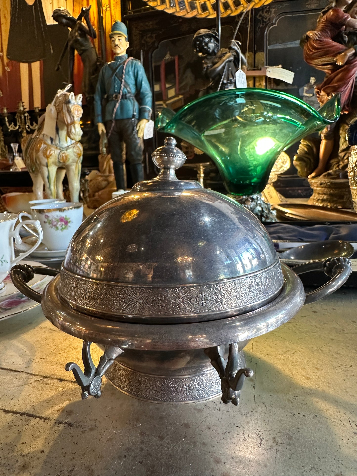 Antique Victorian Meriden 53 Silverplate Quadruple Plate Covered Butter Dish