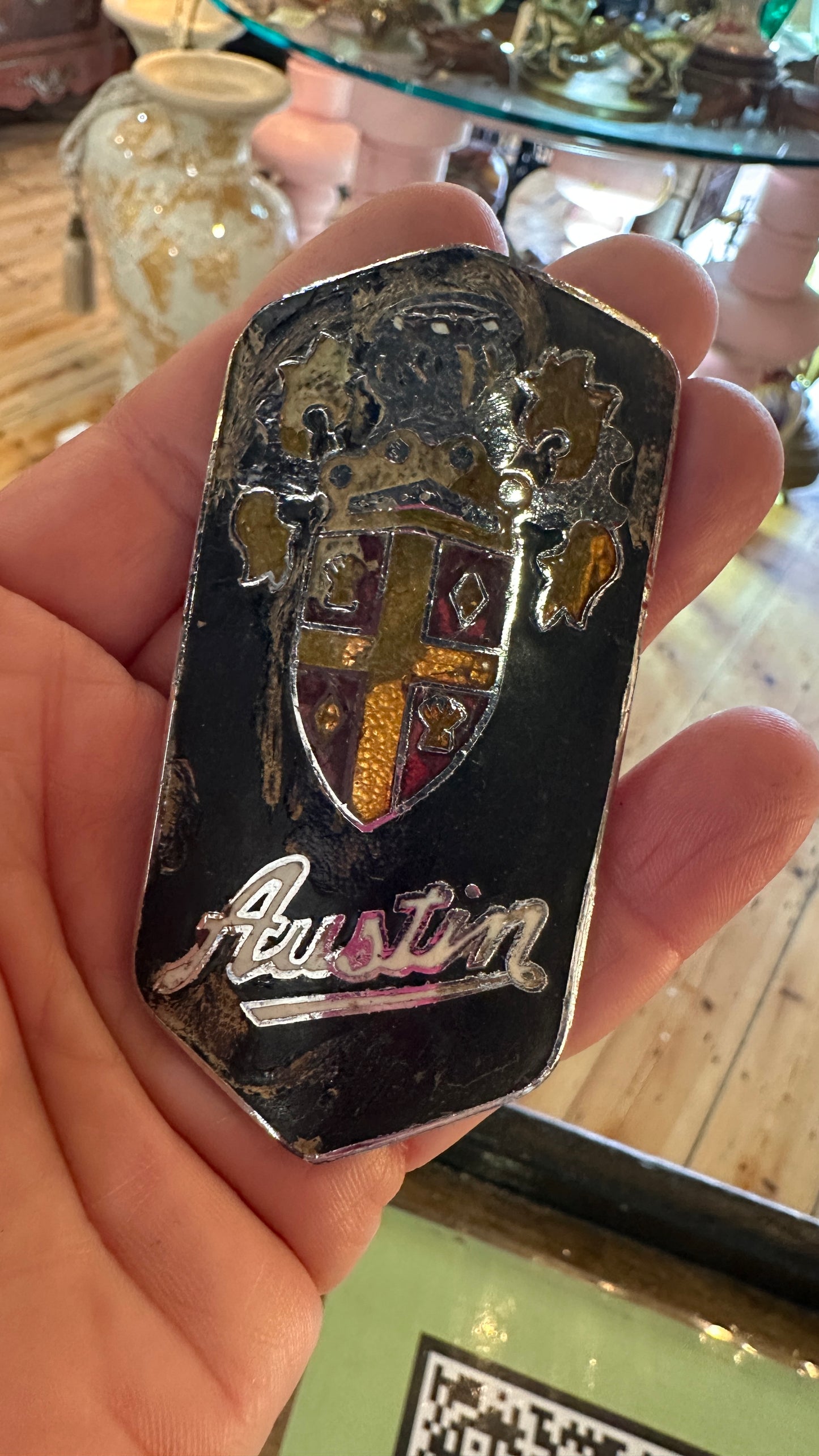 Vintage 1950s Austin shield car badge - die cast metal (chrome plated)