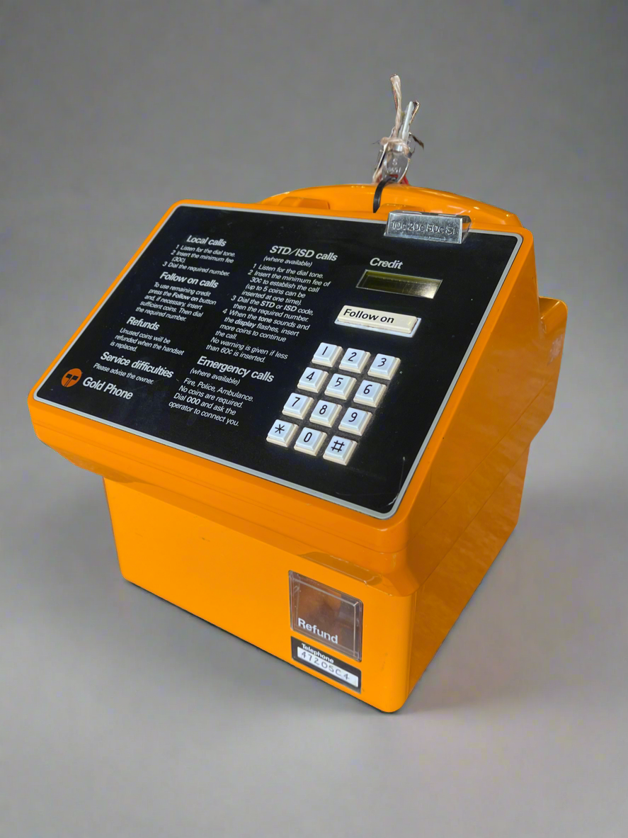 Telstra Gold Phone Ultra Rare Excellent Condition With Key – La La