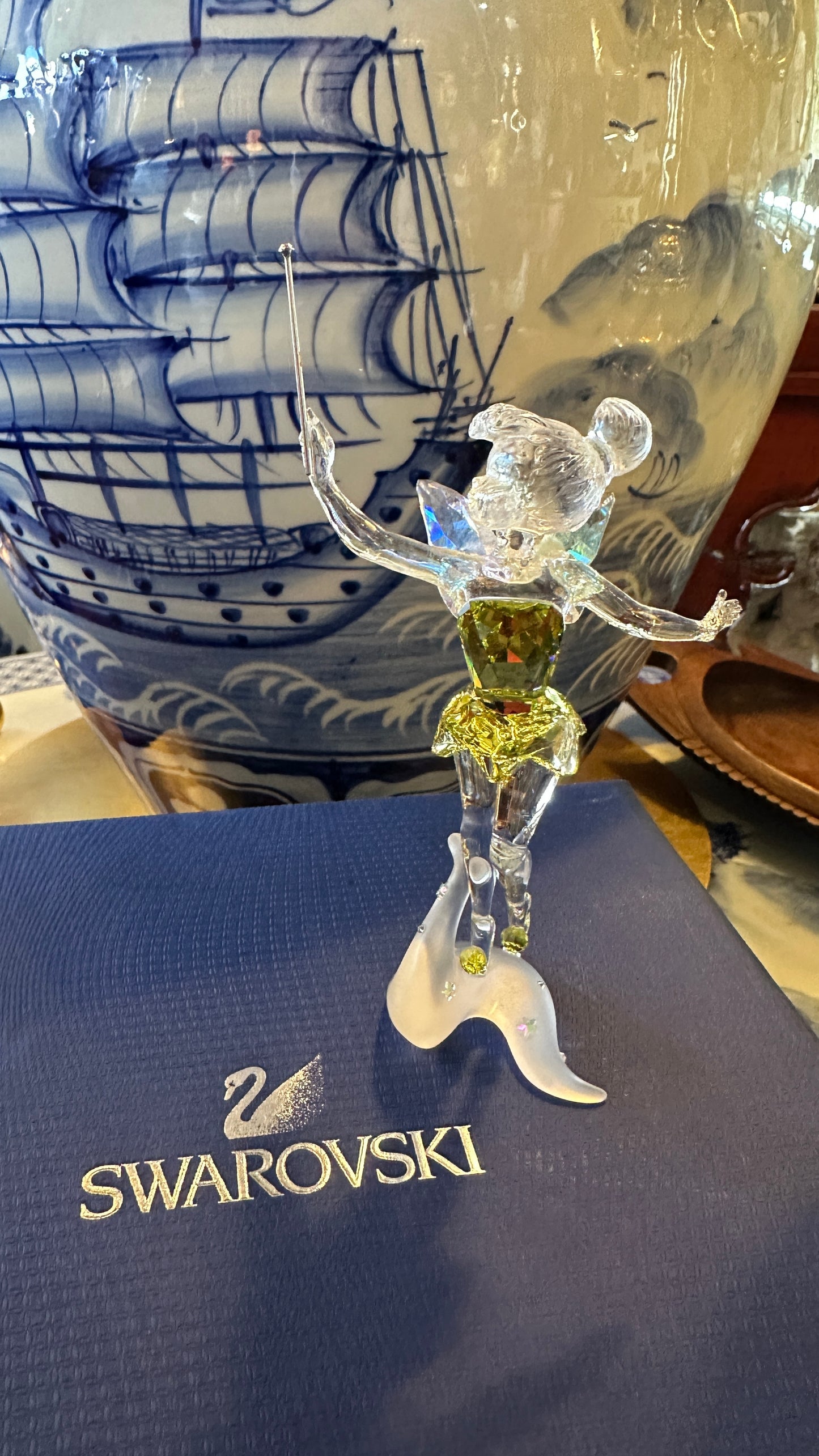 Retired Crystal Swarovski Disney Tinker Bell Figurine with Original Box