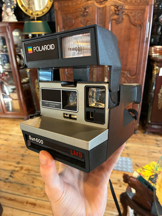 Polaroid Sun 600 LMS Instant Film Camera (600 Film)