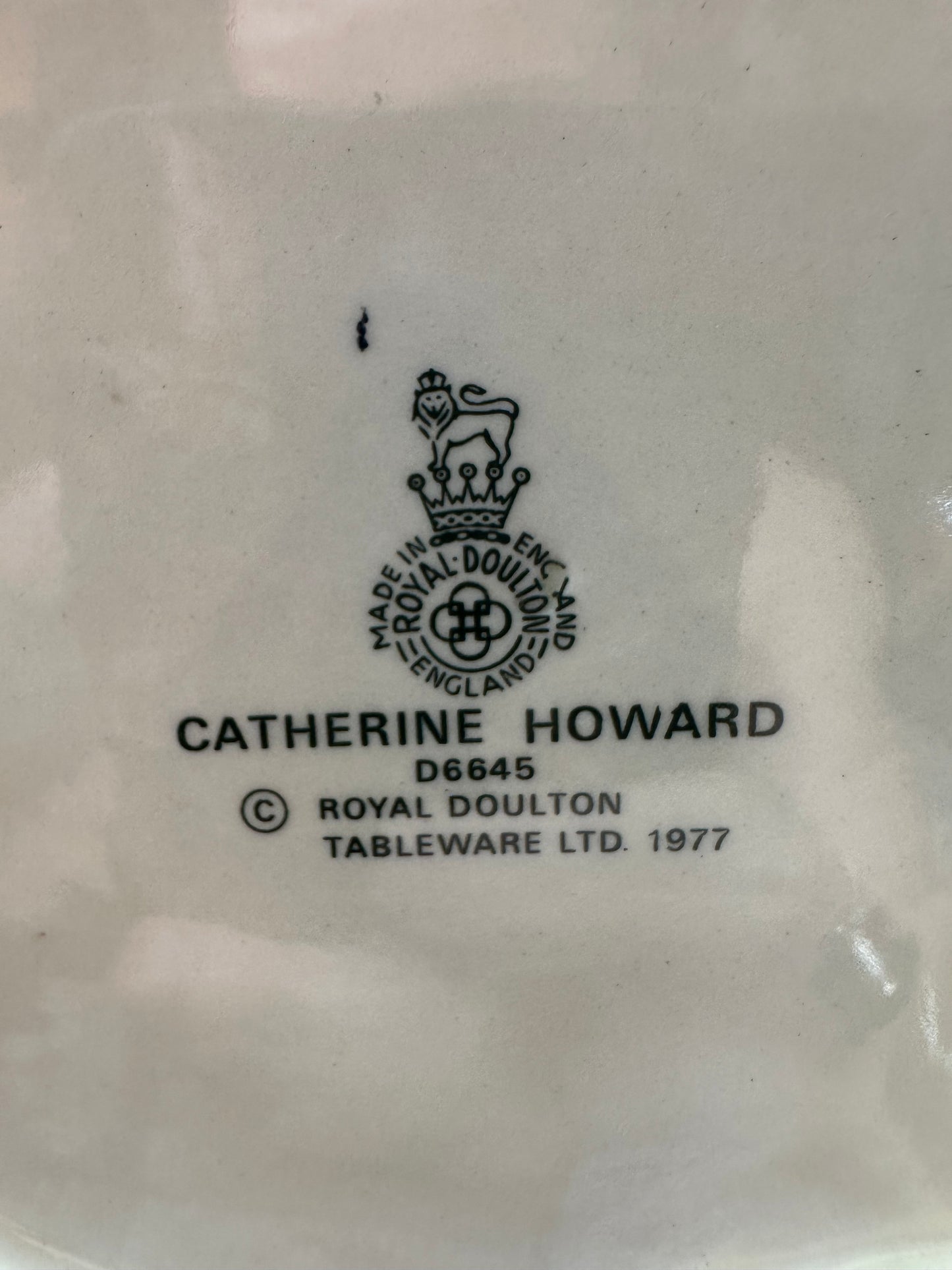 Royal Doulton Catherine Howard Large Character Jug D6645 | Henry VIII Six Wives Series | Vintage 1977