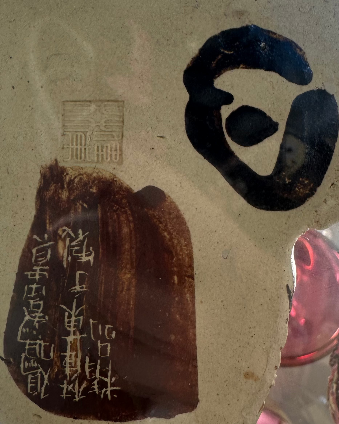 Vintage Chinese Shiwan Pottery Figurine - Lady Feeding Chickens & Eggs - Hand-Painted Polychrome Ceramic Statue