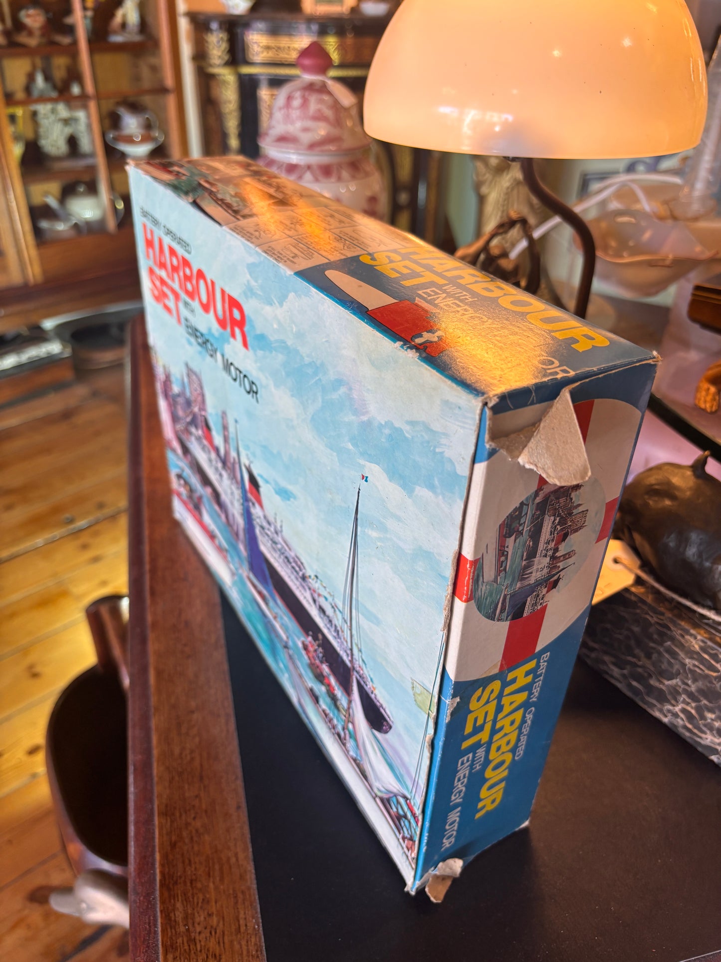 Vintage 1960s Battery Operated Harbour Set with Energy Motor – Boxed Hong Kong Toy Boats