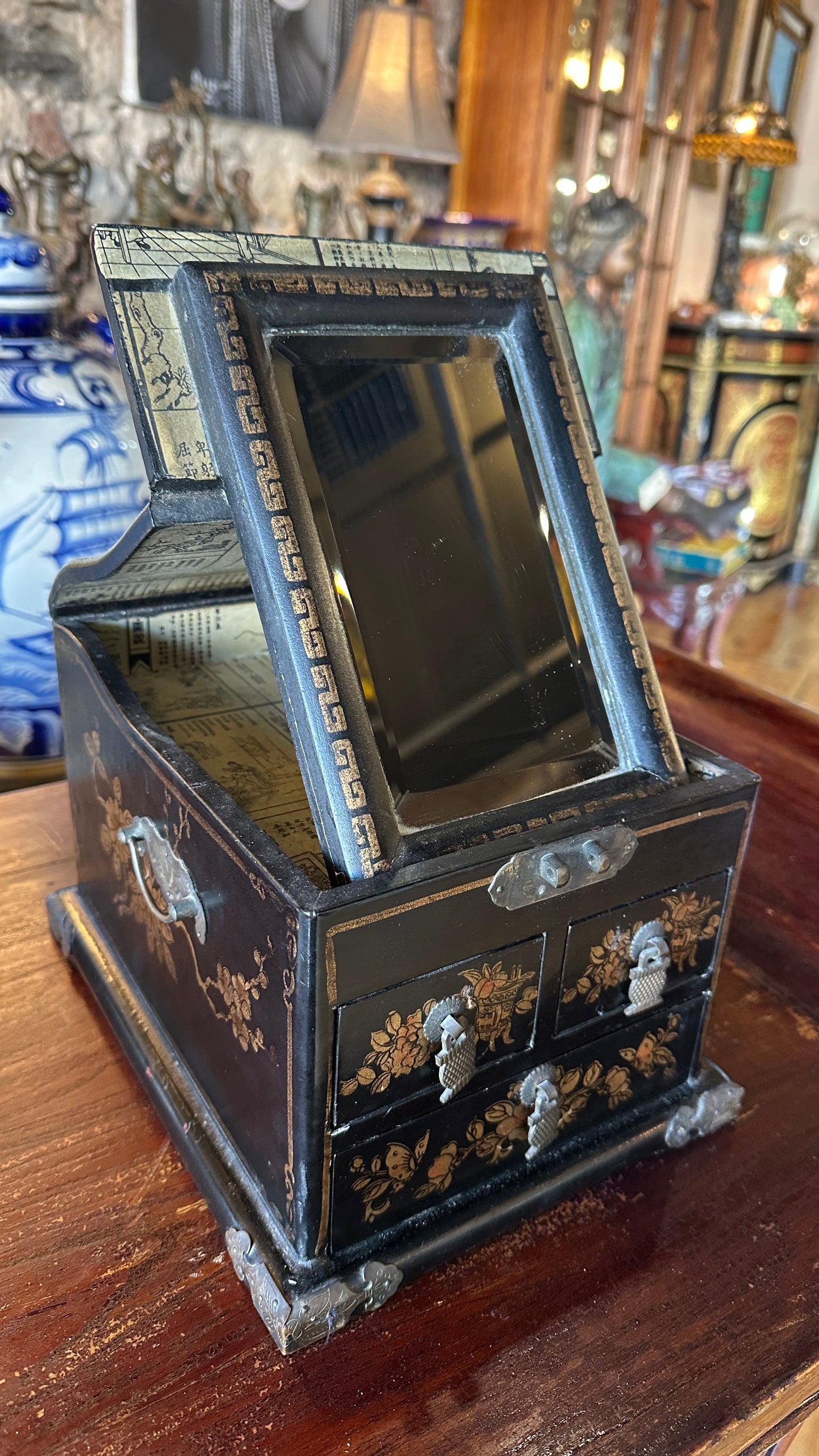 Vintage Chinese Black Lacquer Vanity Box with Folding Mirror & Drawers – Chinoiserie Jewellery Chest