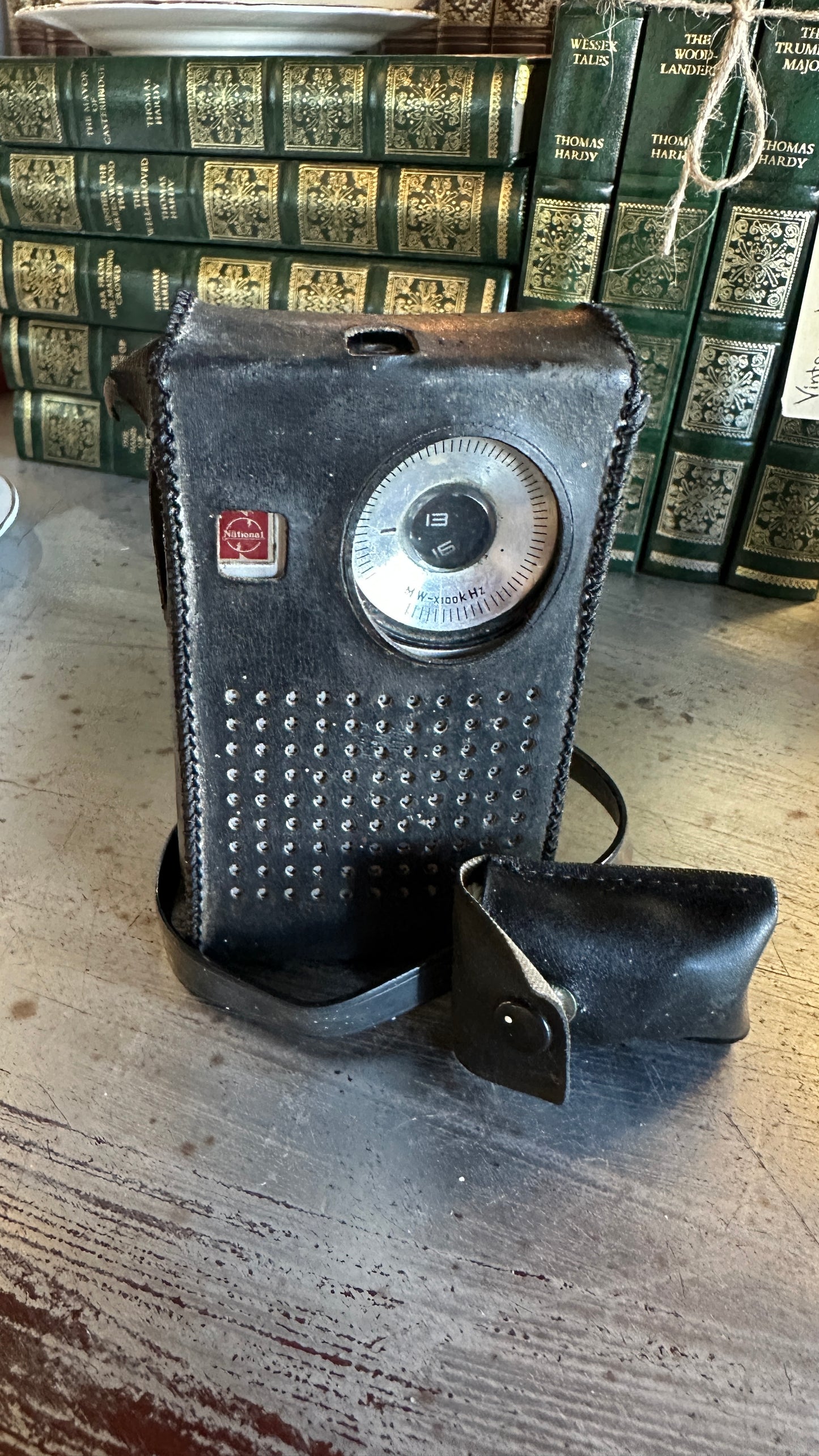Vintage National Panasonic R-1032 Transistor Pocket Radio (Japan, c. 1970) - With Original Leather Case and Ear Plugs