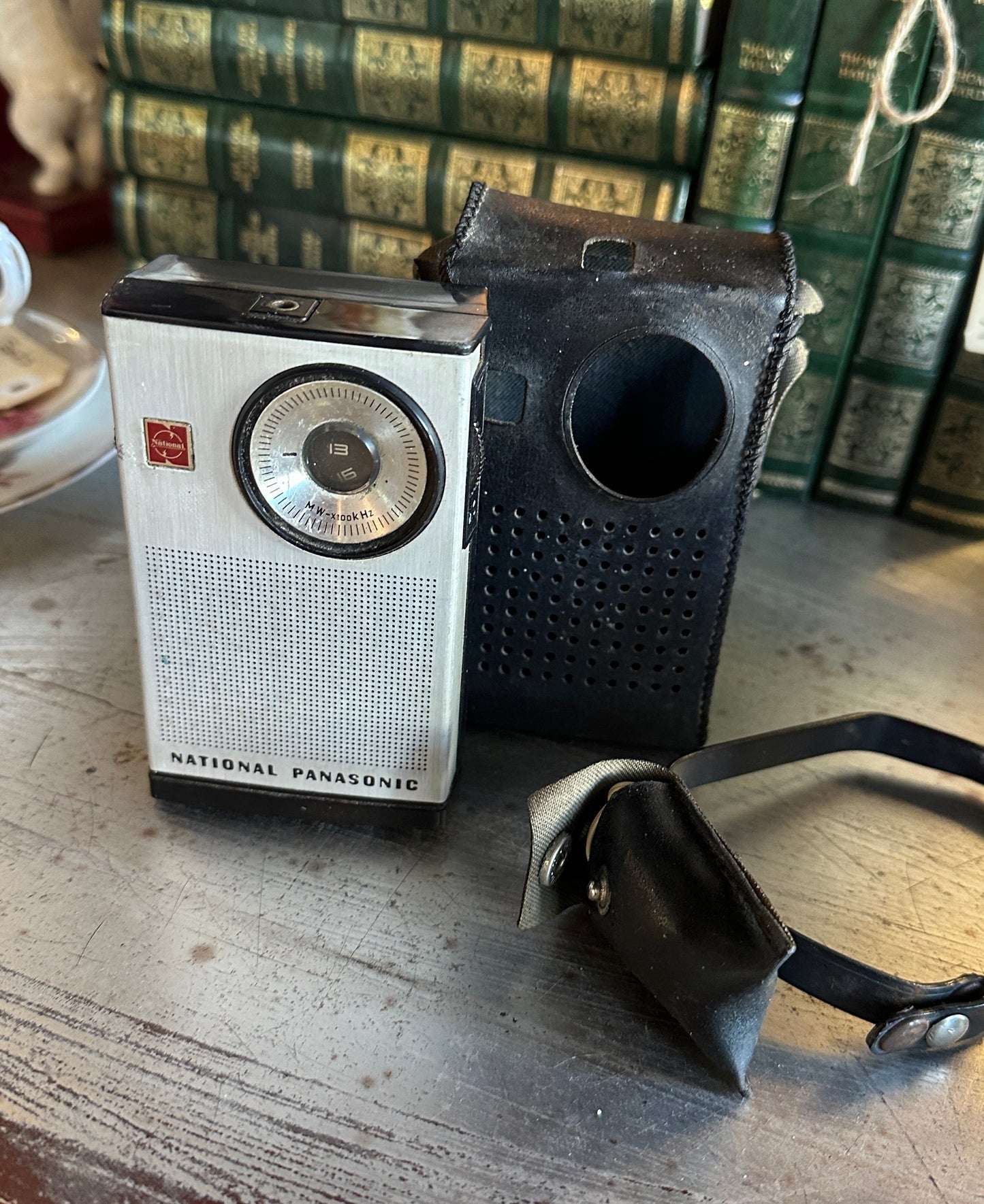 Vintage National Panasonic R-1032 Transistor Pocket Radio (Japan, c. 1970) - With Original Leather Case and Ear Plugs