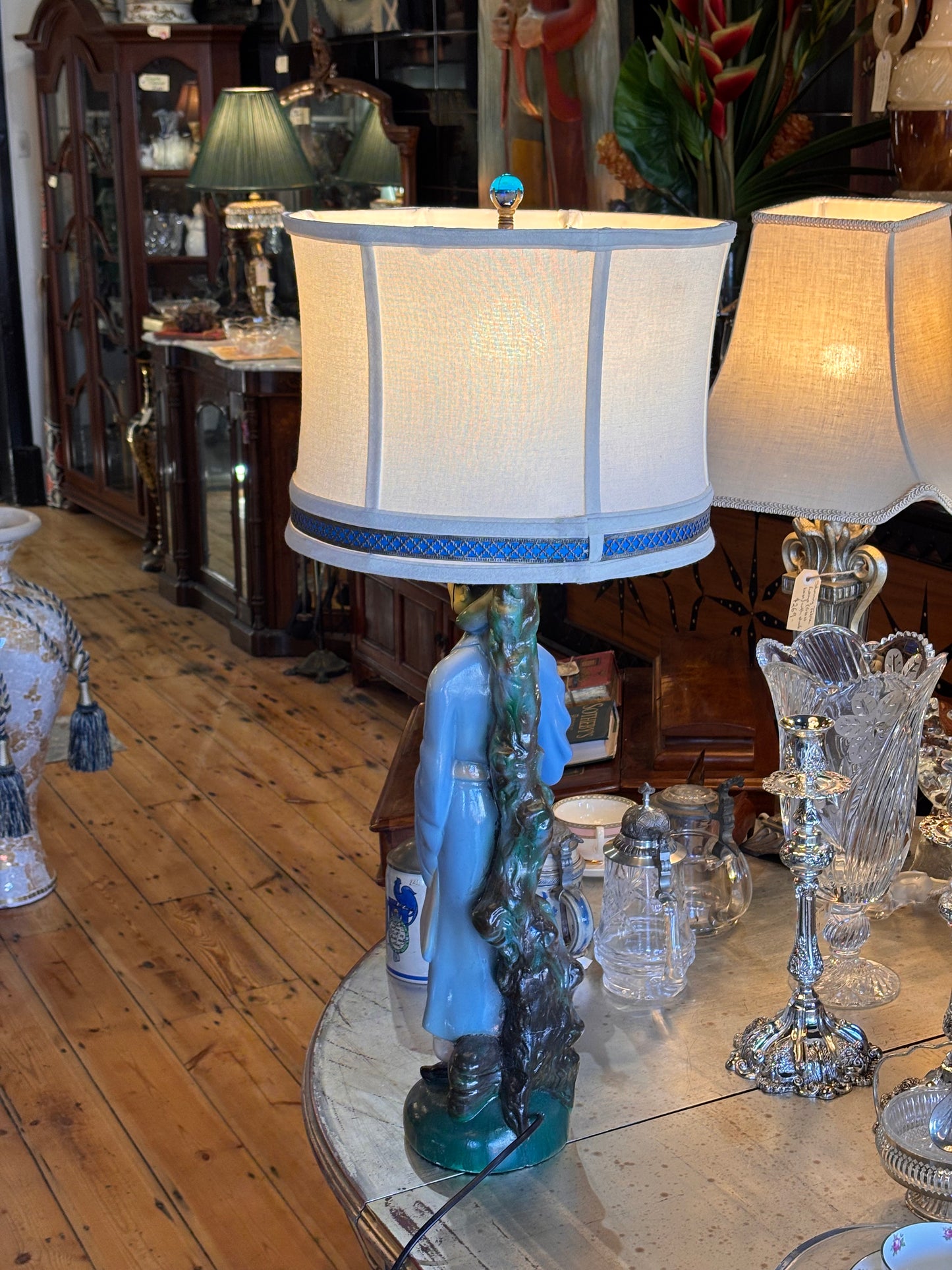 Mid-Century Asian Figural Lamp with Custom Blue Shade – 1950s Orientalist Decor (80cm)