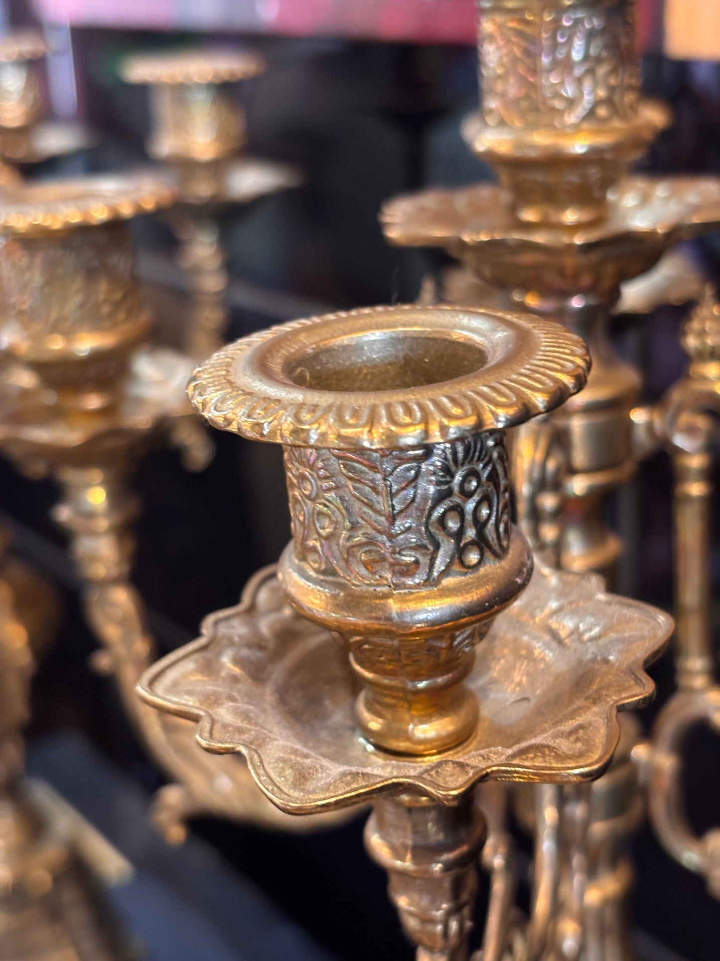 Ornate Brass Mantel Clock with Matching Candelabras – Baroque Style Quartz Clock Set – 41 cm