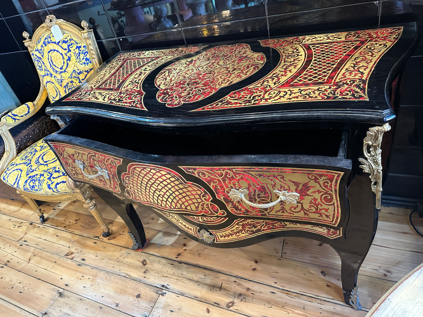 Baroque Boulle/ Louis XIV style chest of drawers or commode