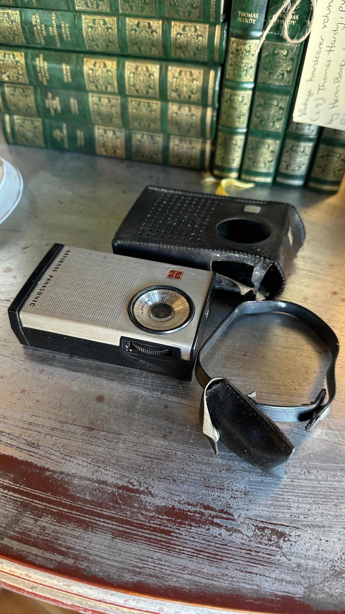 Vintage National Panasonic R-1032 Transistor Pocket Radio (Japan, c. 1970) - With Original Leather Case and Ear Plugs