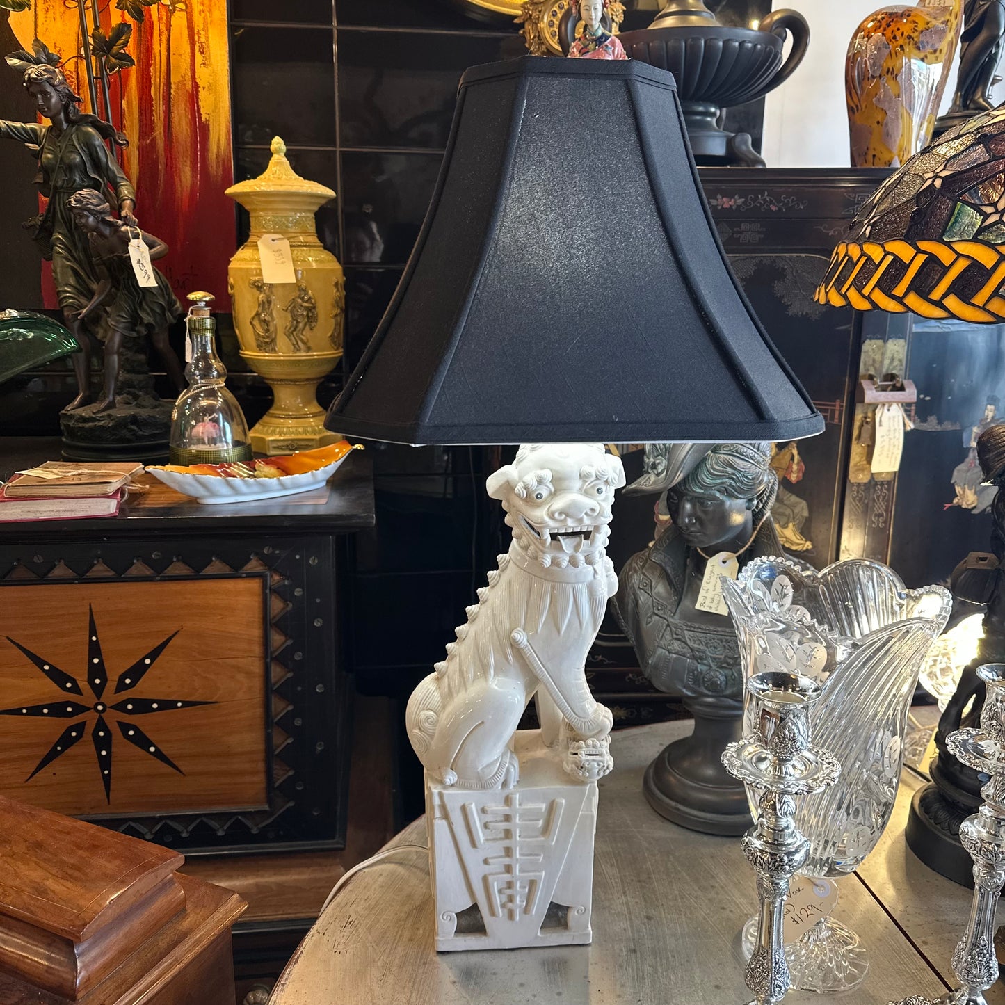 White Glazed Ceramic Foo Dog Lamp
