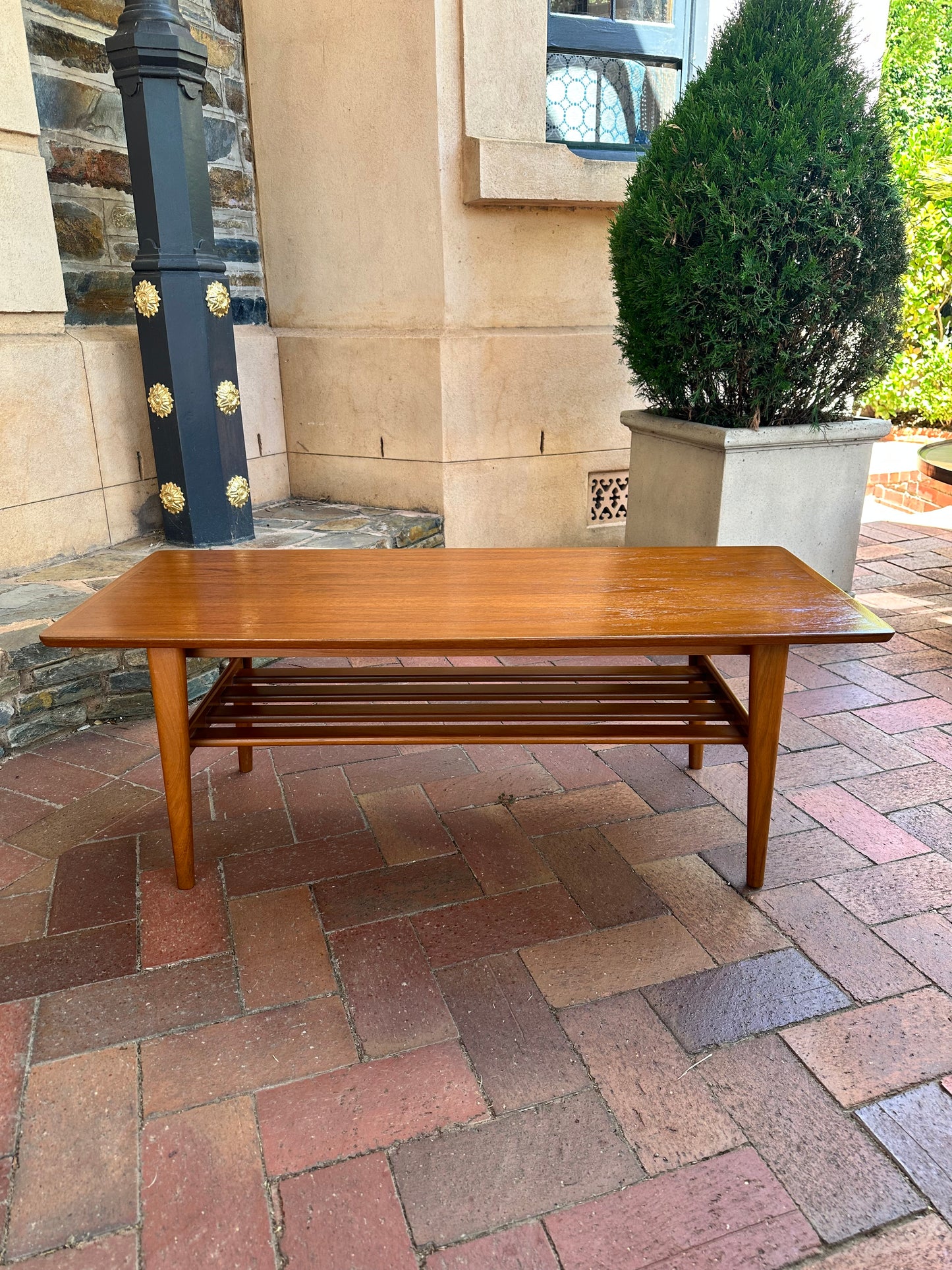 Timeless Noblett Coffee Table with Magazine Shelf