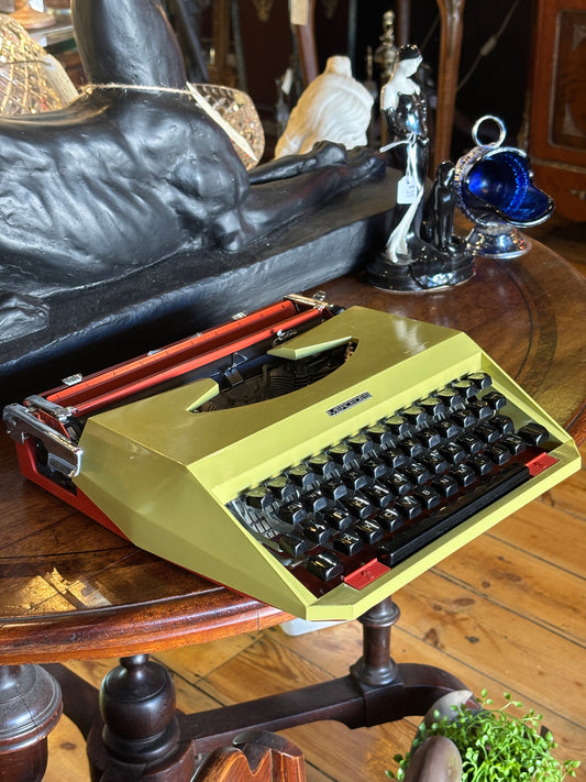 Vintage Mercedes Portable Typewriter with Original Carry Case – Made in Italy c.1970 Olive Green Manual Typewriter