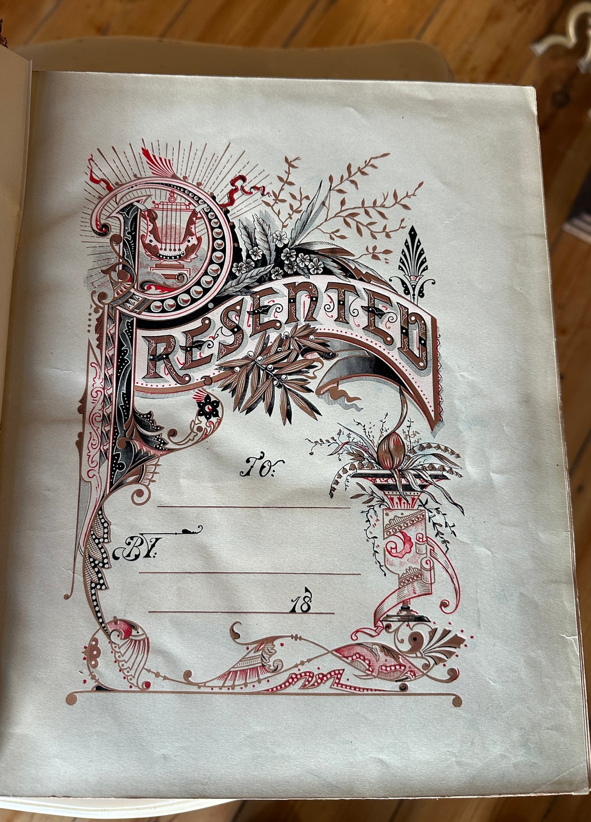 Pronouncing Parallel Bible, 1890s with over 2000 illustrations (some in colour) with indented leather binding