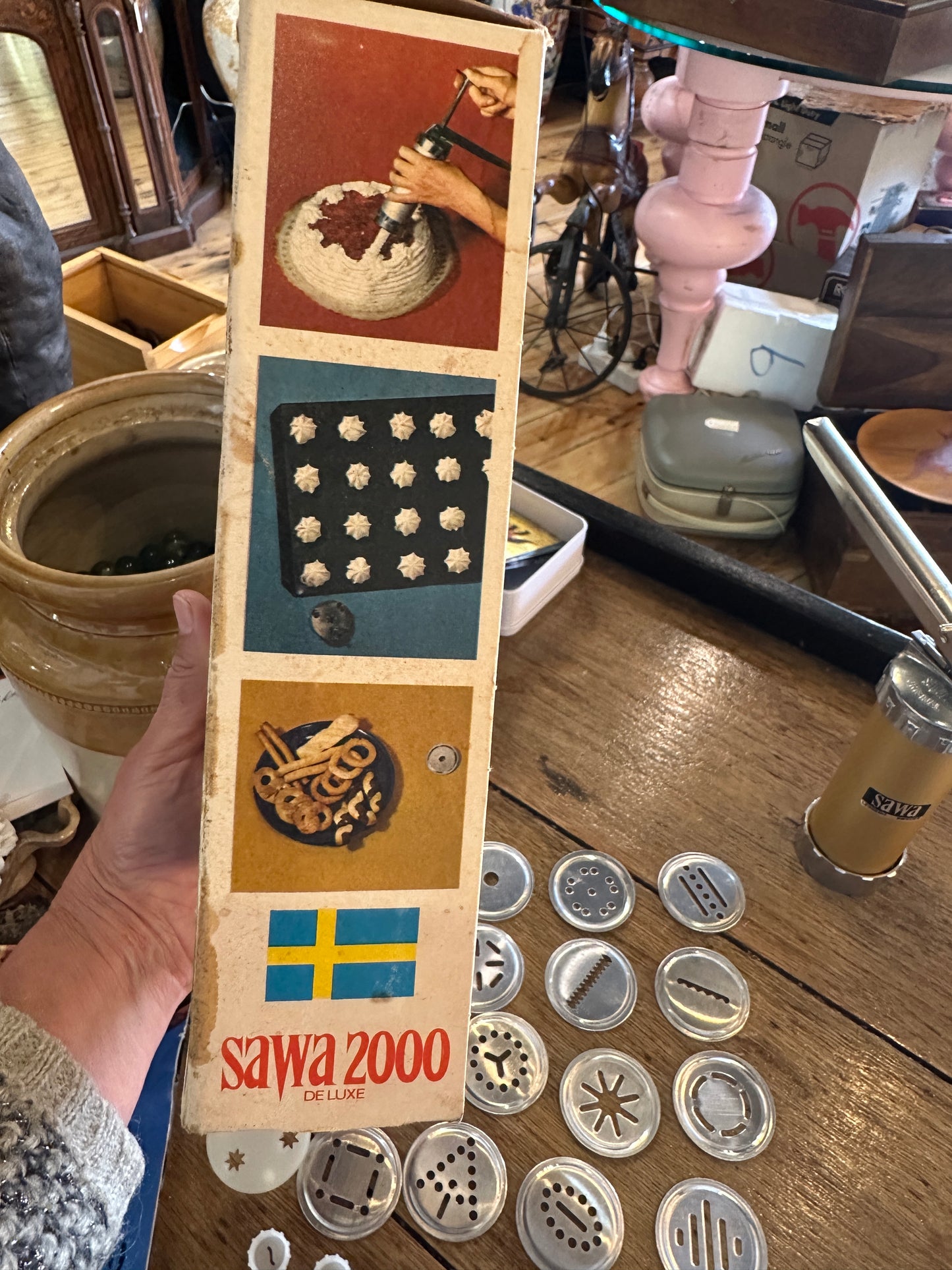 Vintage Sawa 2000 Deluxe Cookie Press Made in Sweden Complete Set 16 Patterns GC