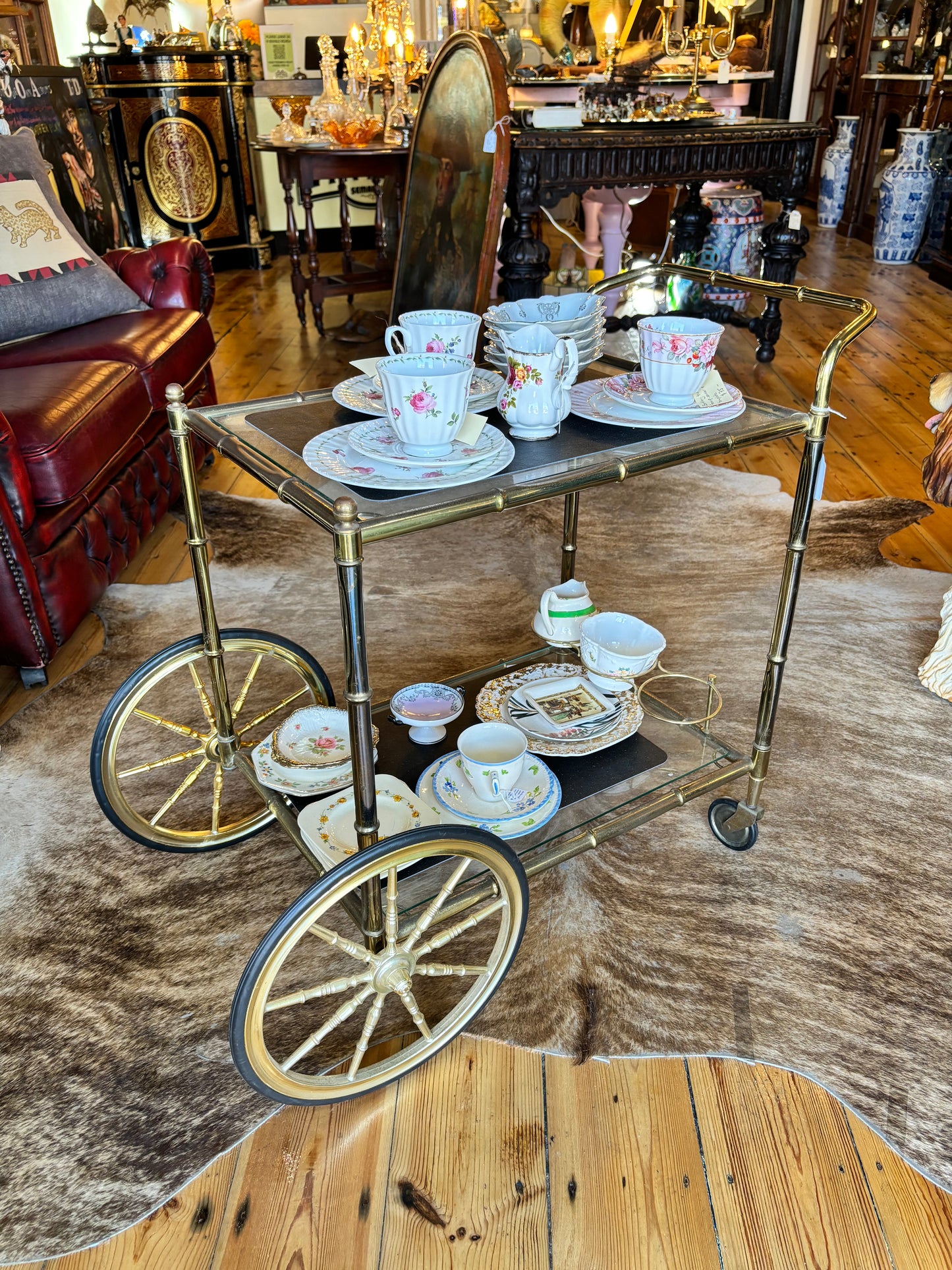 Elegant Brass Drinks Trolley