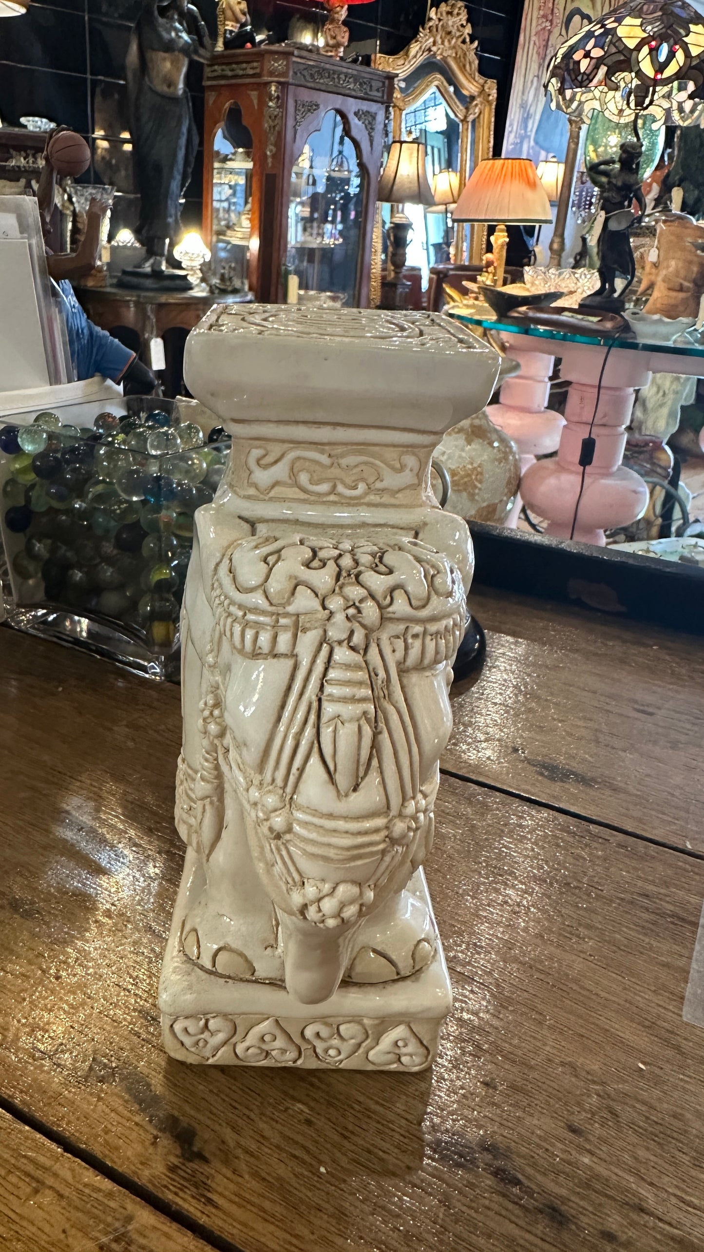 Glazed Ceramic Elephant Pedestal, Off-White (Small)