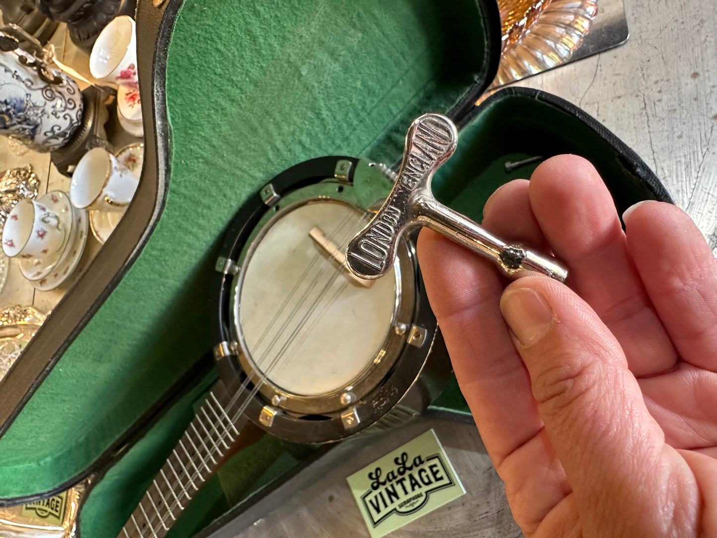 Vintage banjo mandolin (banjolin) in original hard case