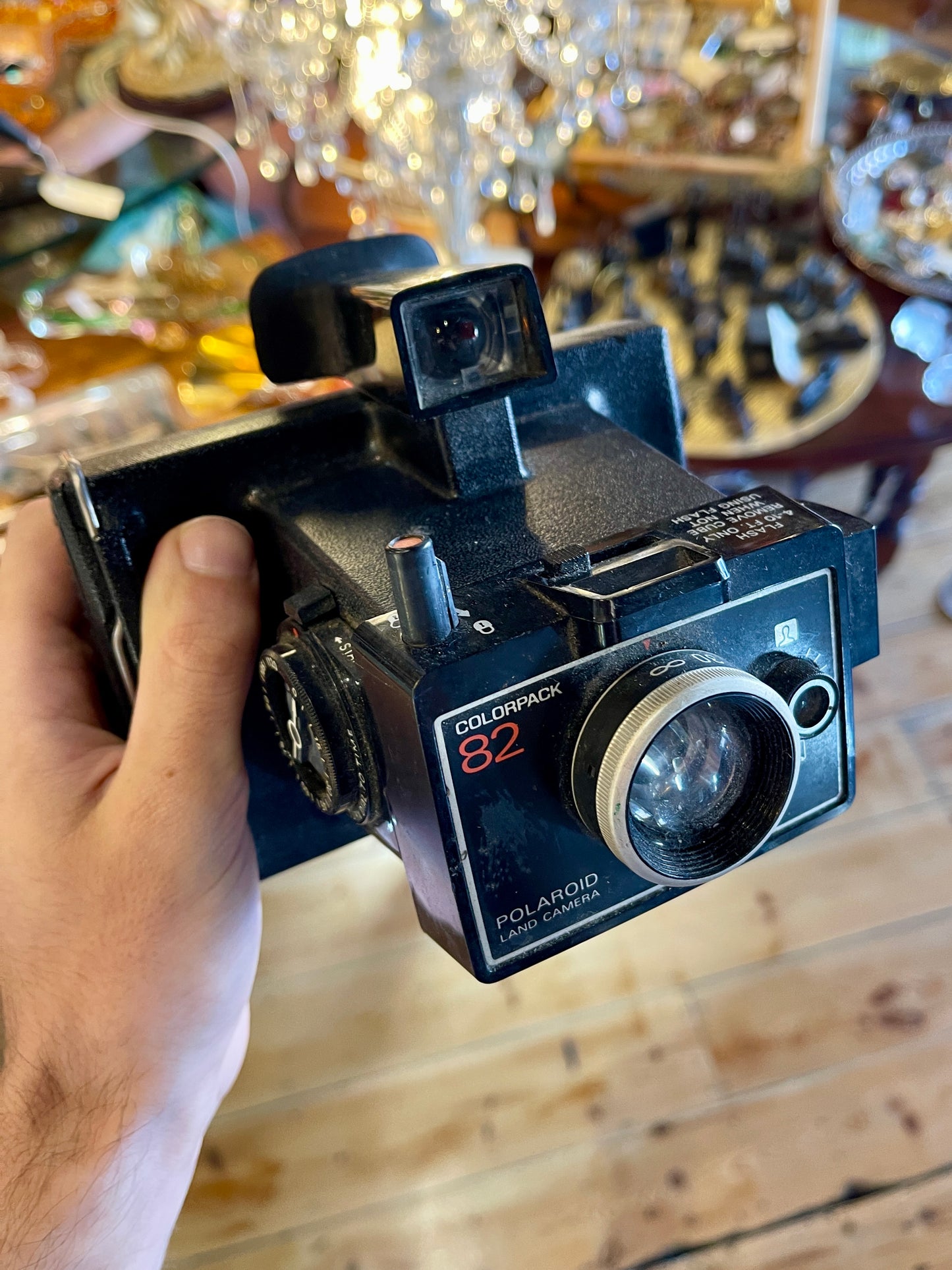 Vintage Polaroid Colorpack 82 Land Camera – Retro Instant Film