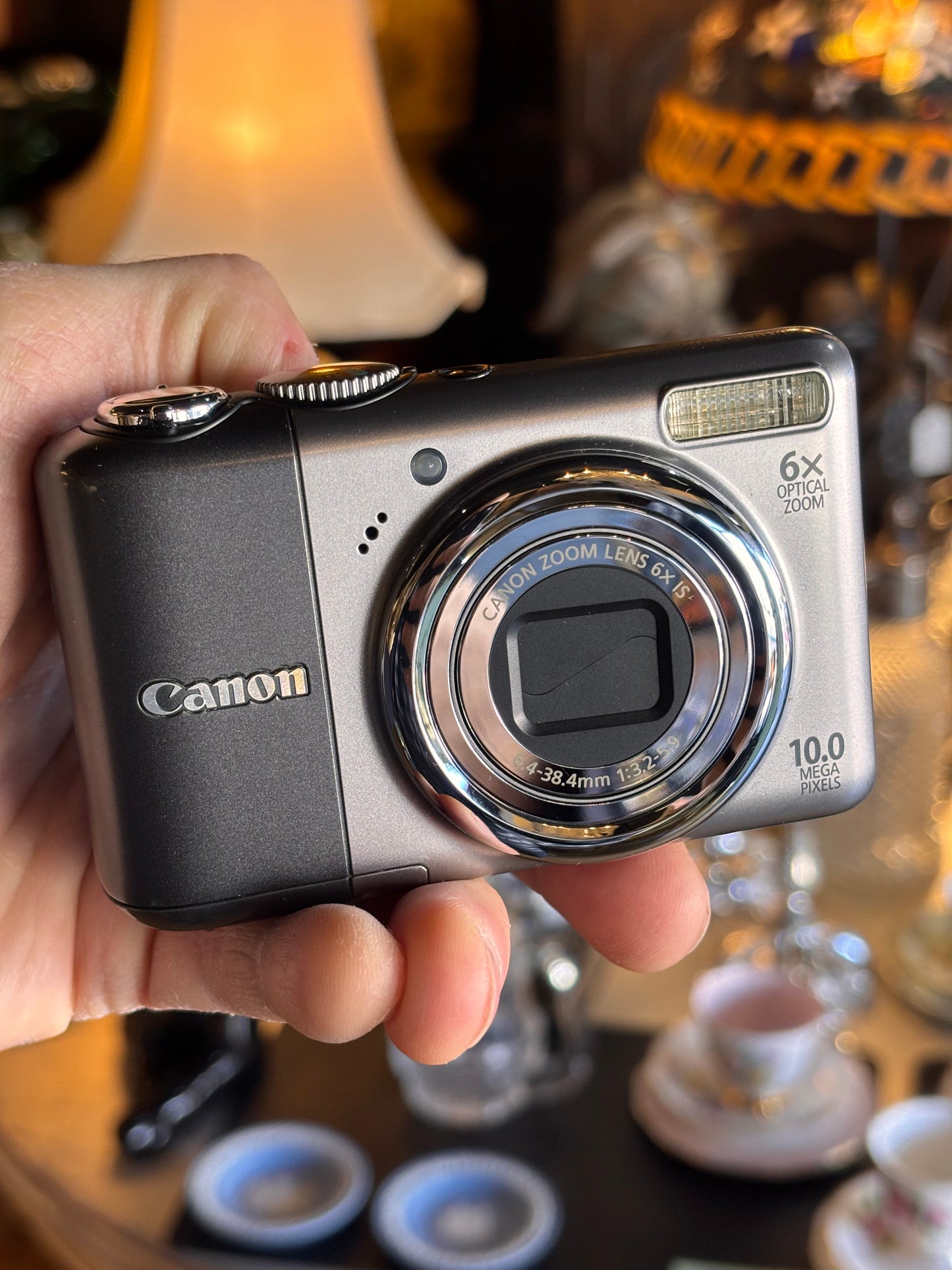 Canon PowerShot A2000 IS Digital Camera – Appears Functional – SD Card Untested – 10MP 6× Zoom