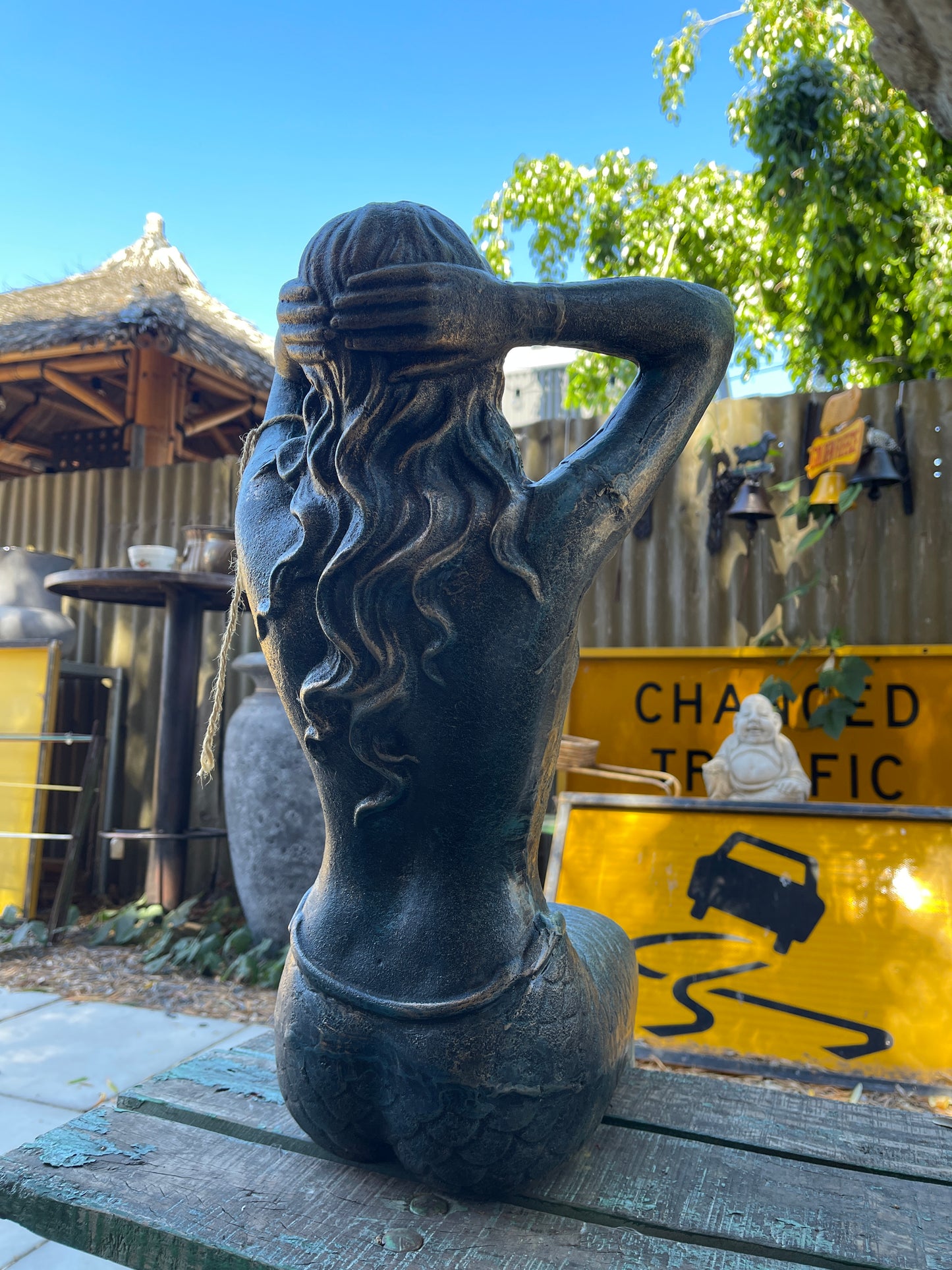 Heavy Cast Iron Mermaid Statue – Substantial and Elegant Design