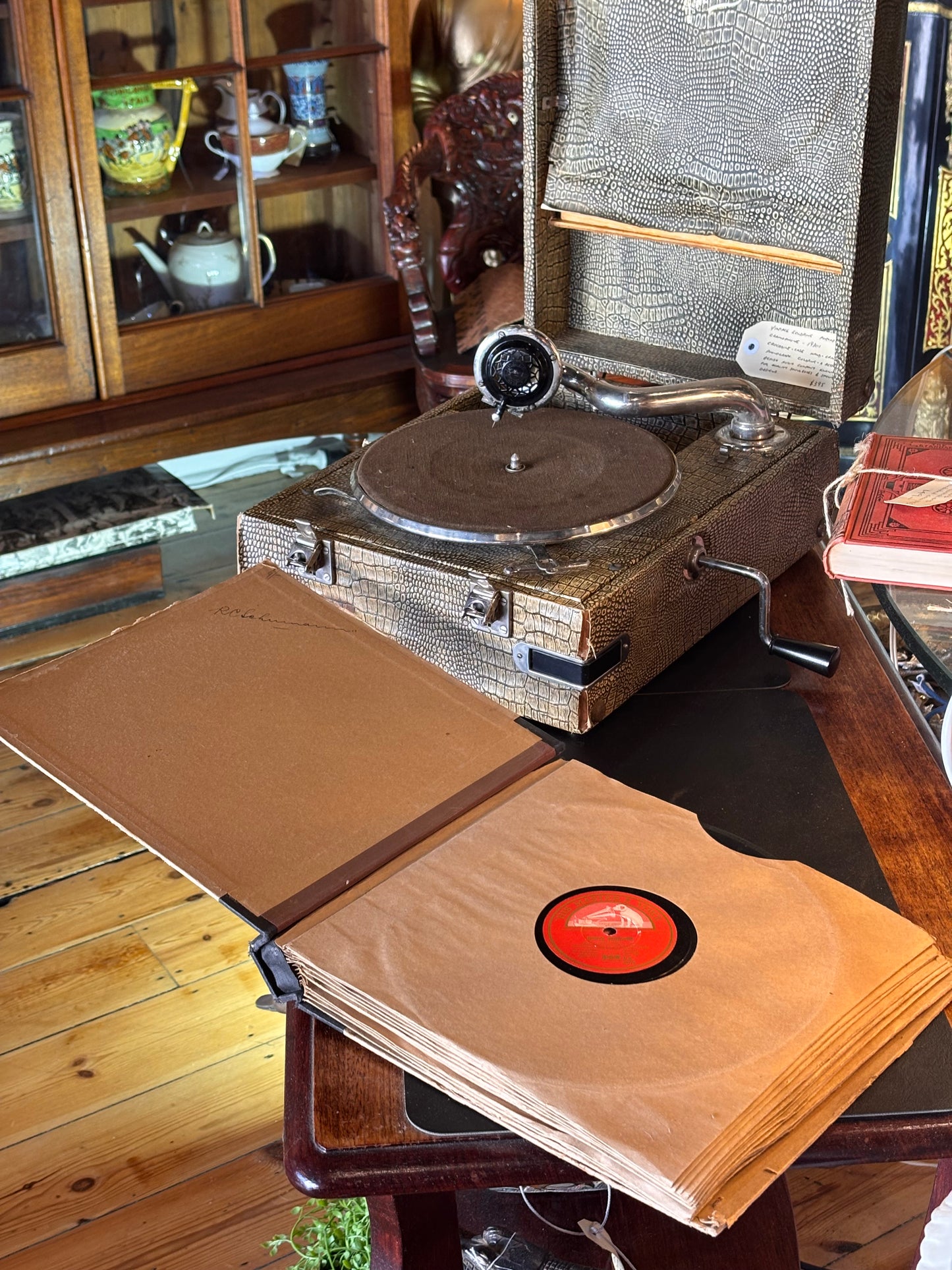 Columbia “Magic Notes” Record Album Binder with 78rpm Records – HMV, Parlophone & Columbia (1930s–40s)