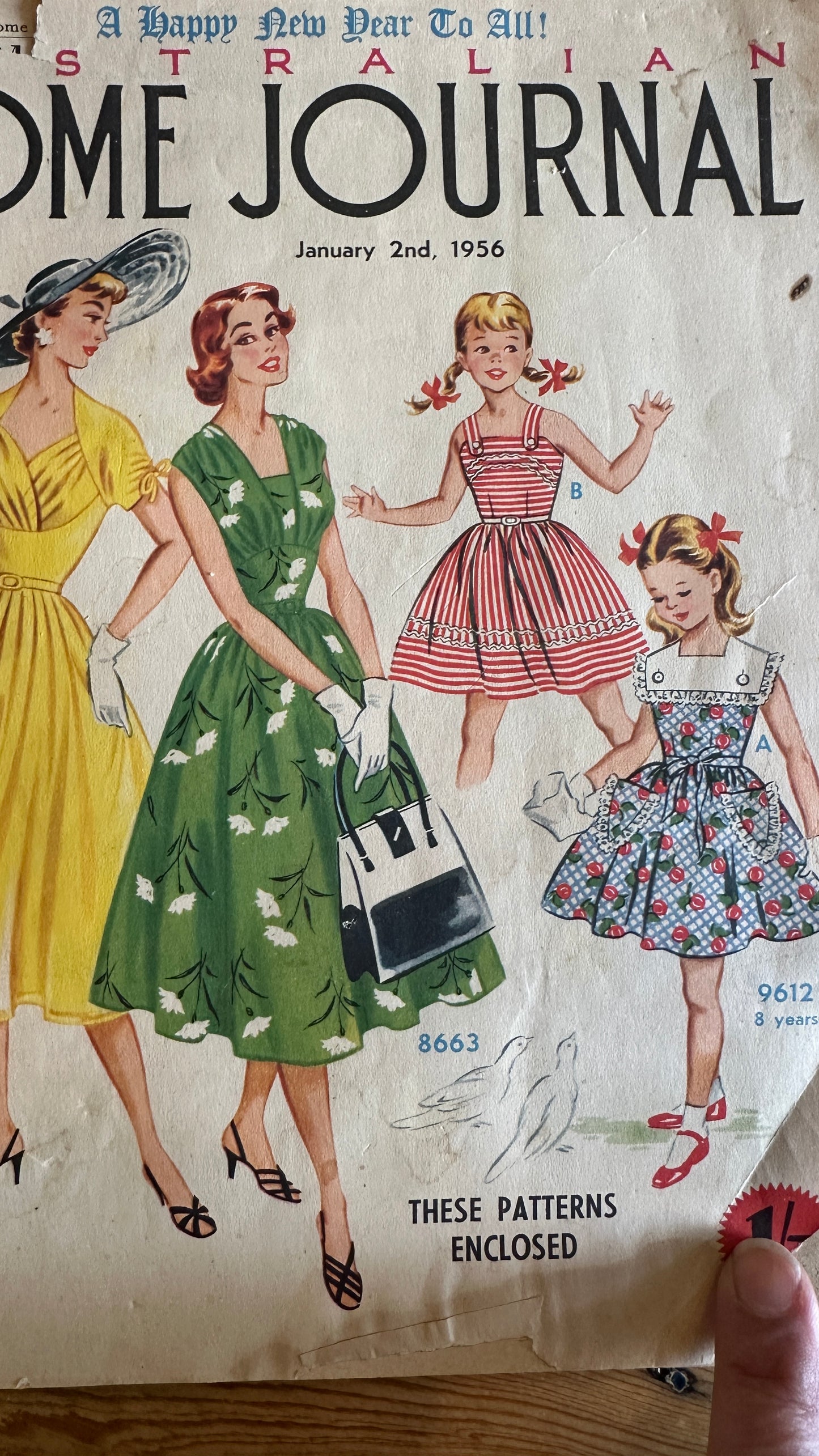 Vintage Australian Home
Journal magazines featuring knitwear and fashion patterns, $15 each