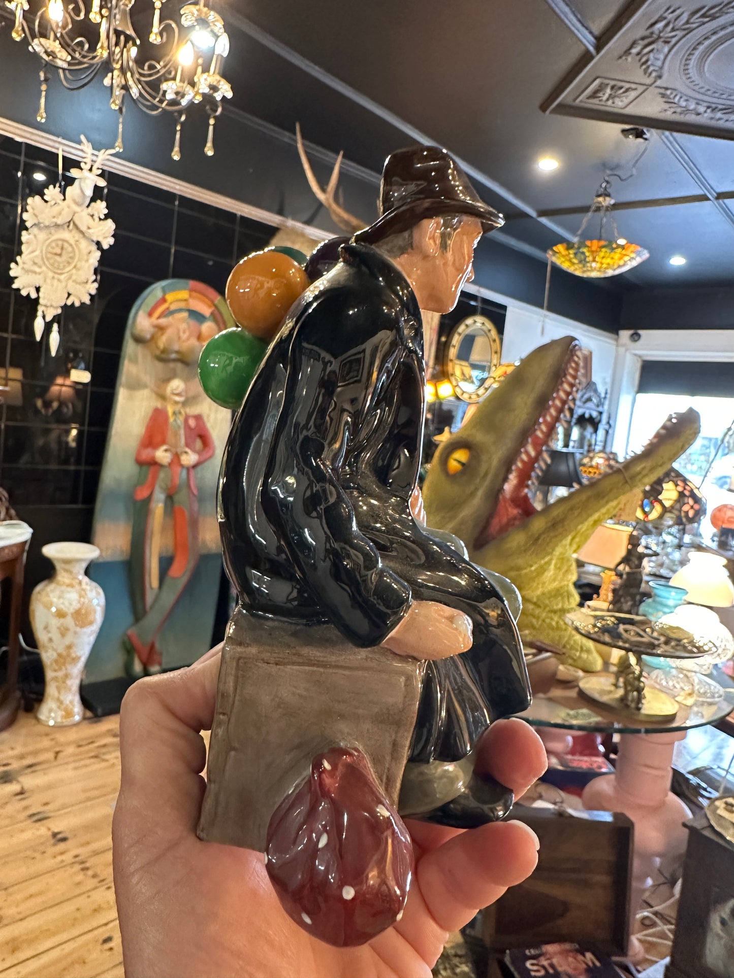 Royal Doulton “The Balloon Man” (HN1954)