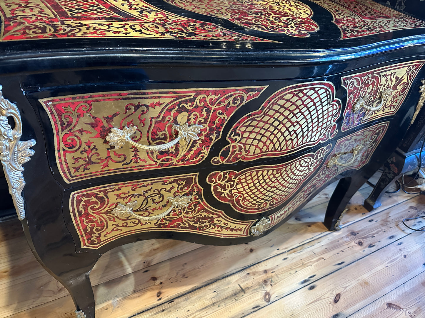 Baroque Boulle/ Louis XIV style chest of drawers or commode