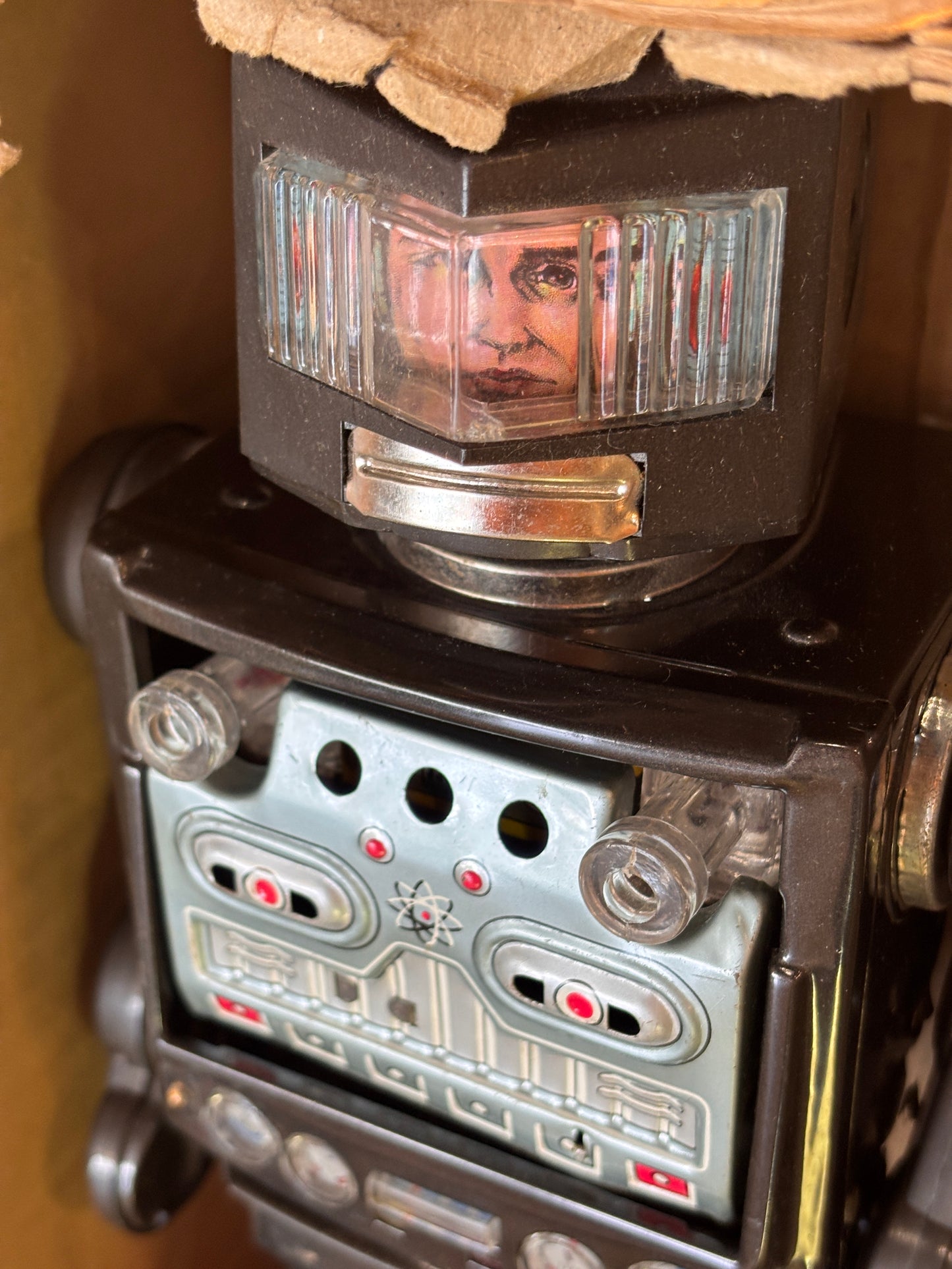 Vintage 1960s Swivel-o-Matic Astronaut Robot – Battery Operated – Made in Japan – Boxed 29cm