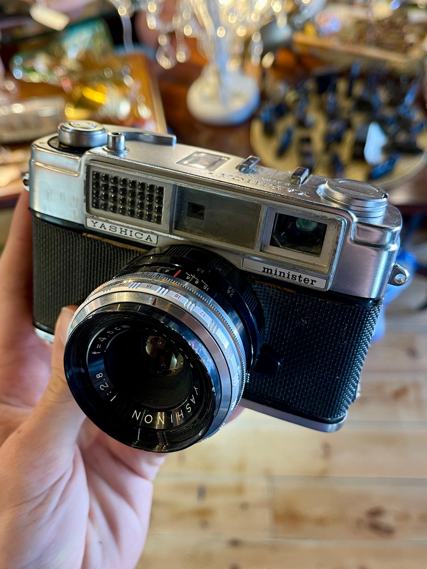 Yashica Minister Rangefinder Camera – Vintage 1960s 35mm Film Camera with Yashinon 1:2.8 Lens