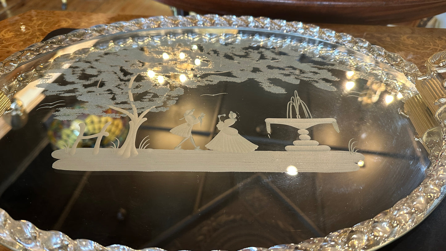 Classic vintage Italian Venetian/ Murano glass mirrored tray (mid-century, circa 1950s-1960s).