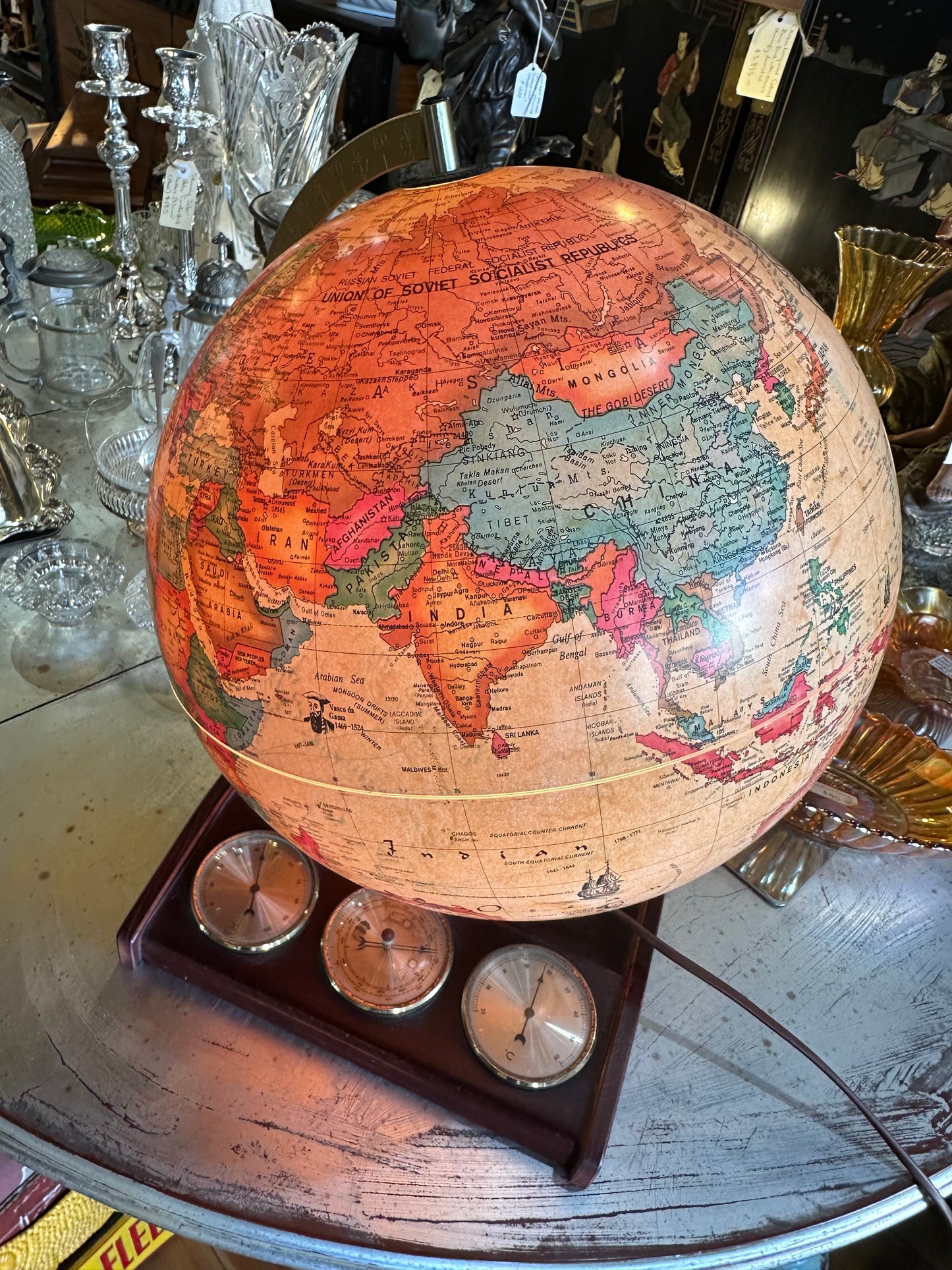 World Globe Lamp with 3 Gauge Weather Station – World Discoverer