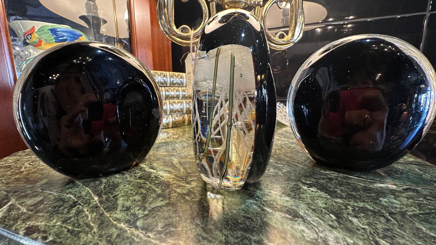 Hand Blown Art Glass Aquarium Paperweight – Jellyfish & Tropical Fish with Aventurine Gold Dust Accent