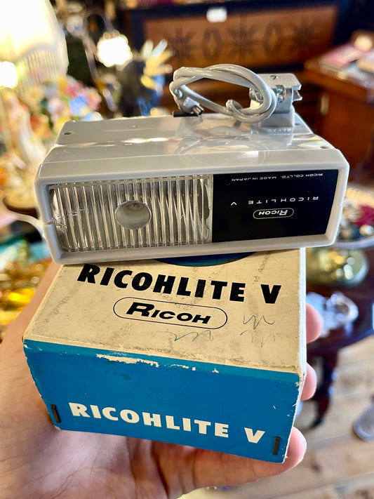 Ricoh Ricohlite V Flash Unit & Original Box - Made in Japan