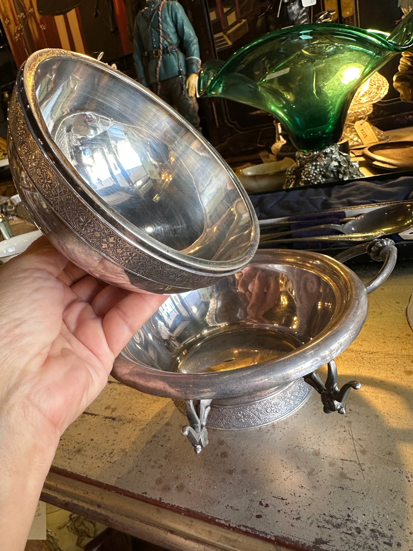 Antique Victorian Meriden 53 Silverplate Quadruple Plate Covered Butter Dish