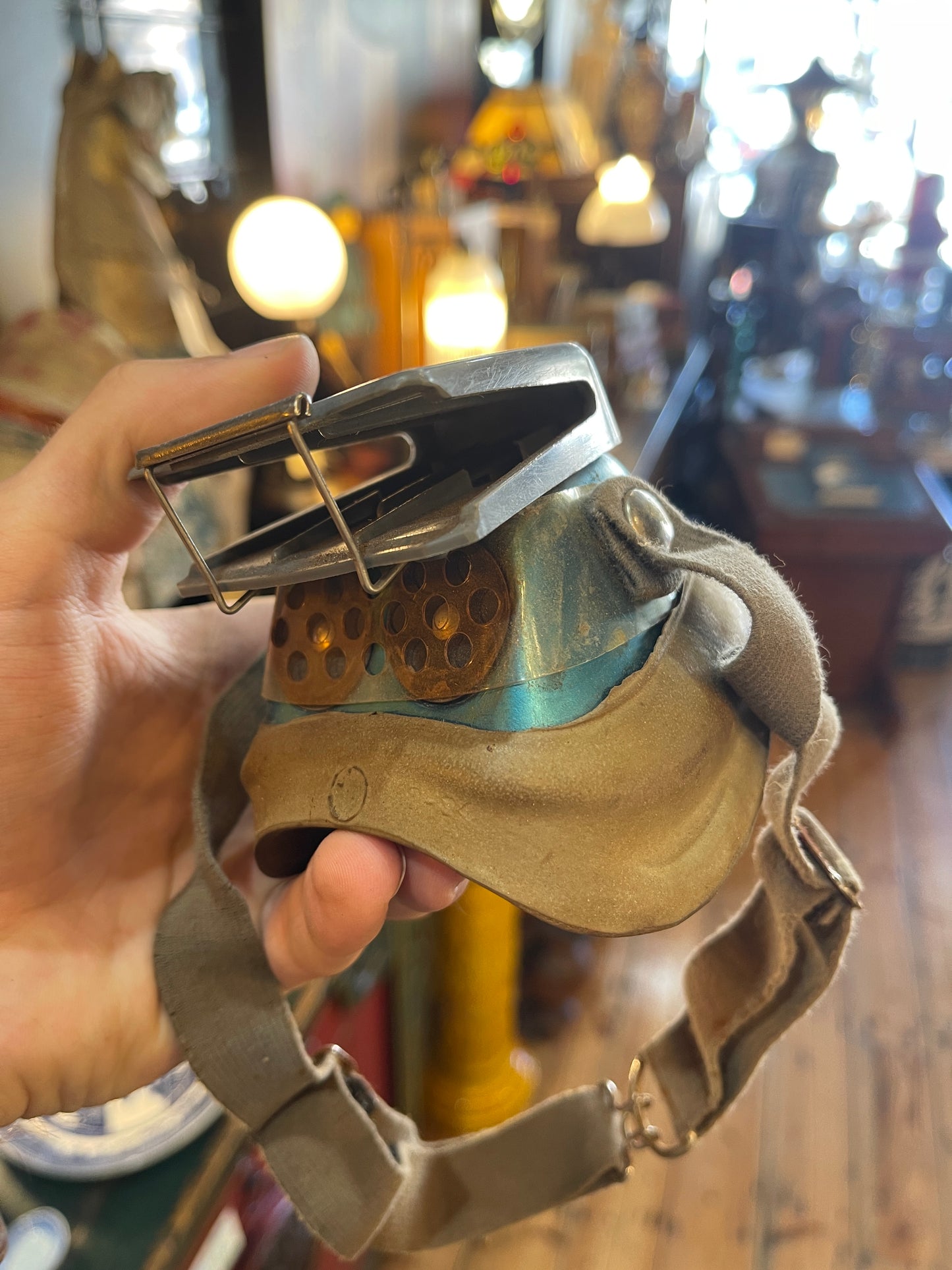 c.1950s MSA Dustfoe No. 66 Respirator - Complete with Tin and Instructions