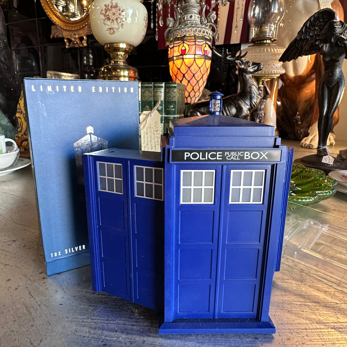 2013 Doctor Who 50th Anniversary 1oz Silver Proof Coin Niue $2 - TARDIS Box Cased, New Condition