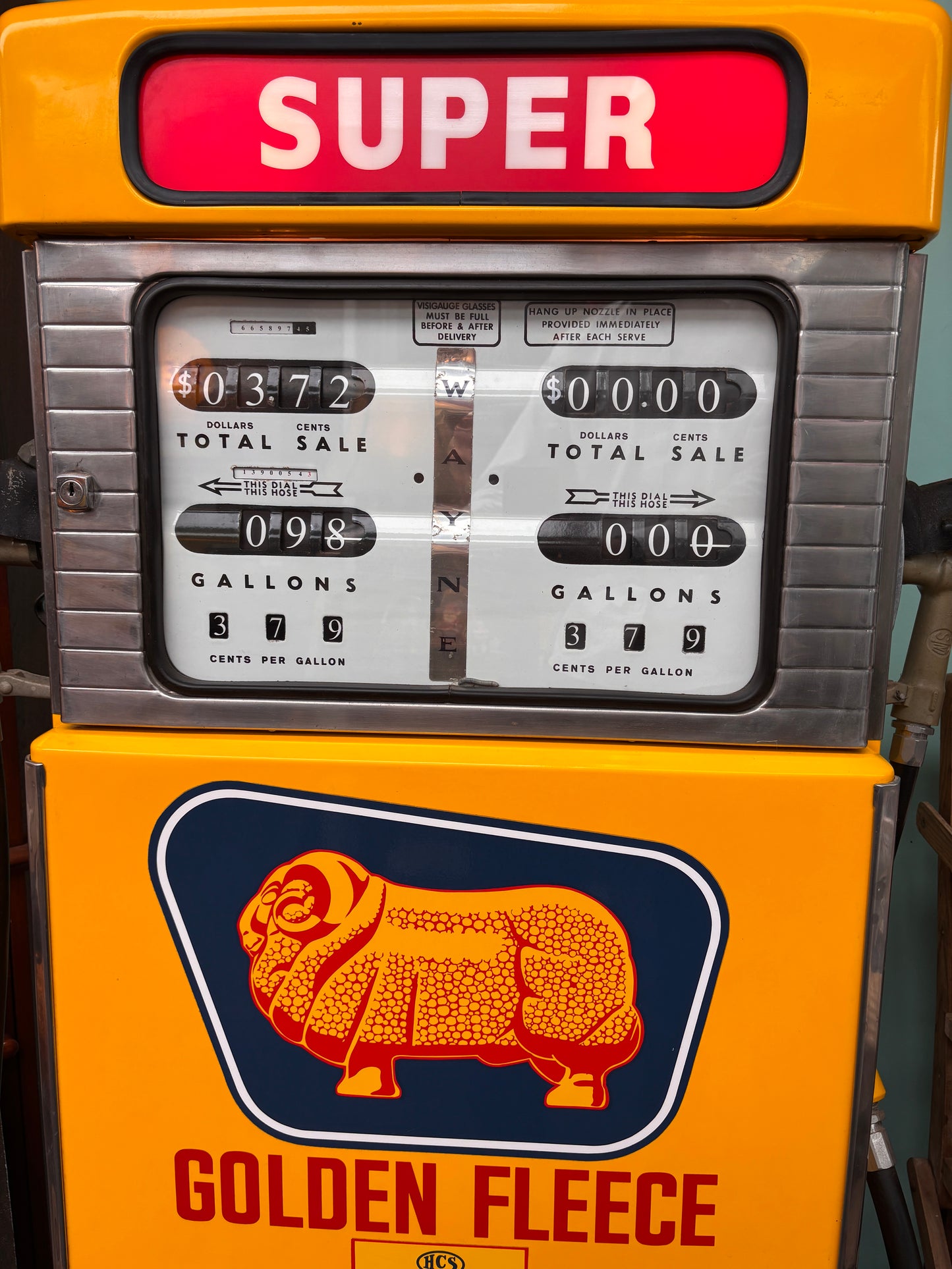 Vintage Wayne Golden Fleece Petrol Bowser Fridge – Rare Dual Hose Service Station Pump