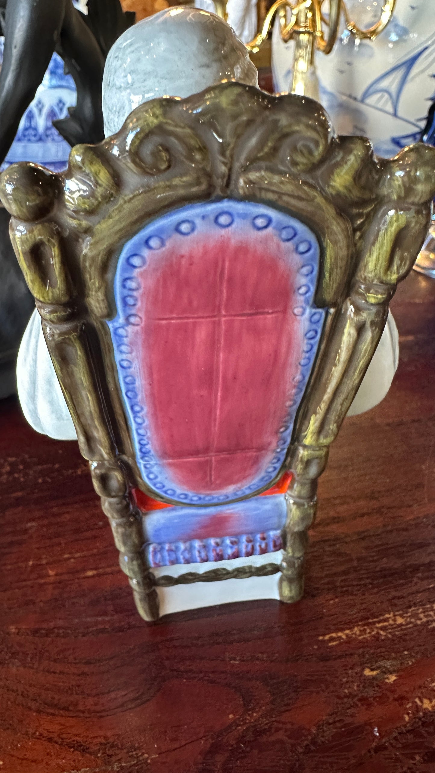 Royal Doulton “The Judge” figurine, HN2443, made in England, 1971