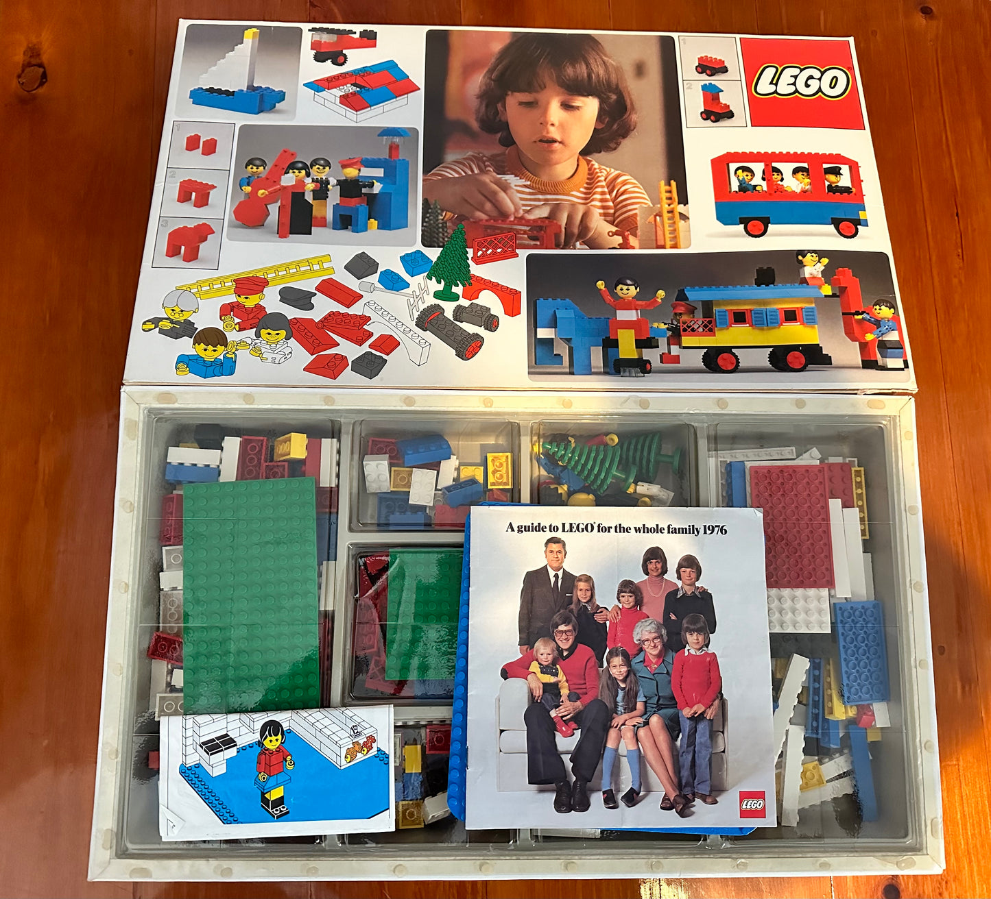 Unique Vintage 1976 Boxed Lego Set 50