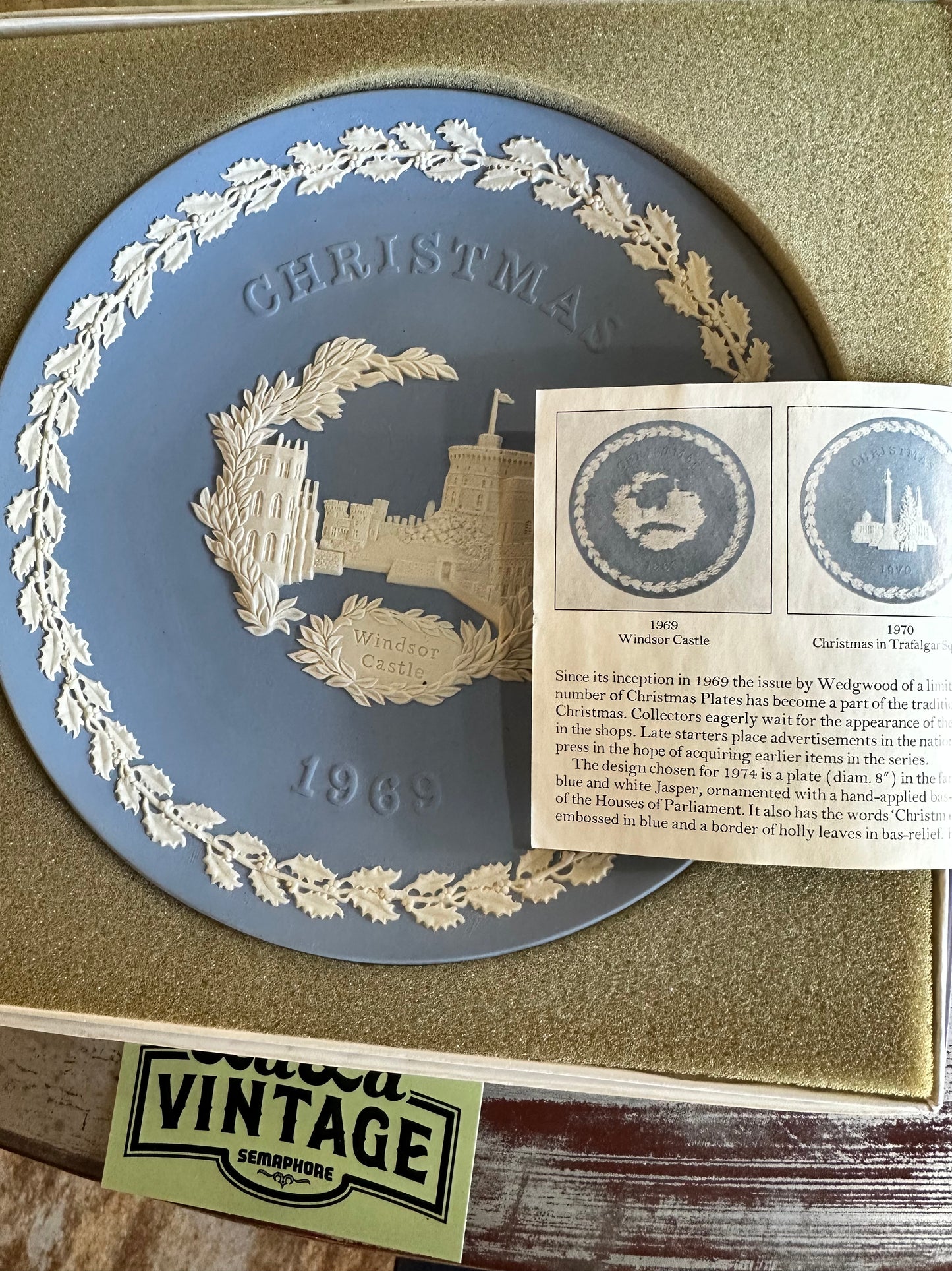 Wedgwood Christmas Plate for 1969