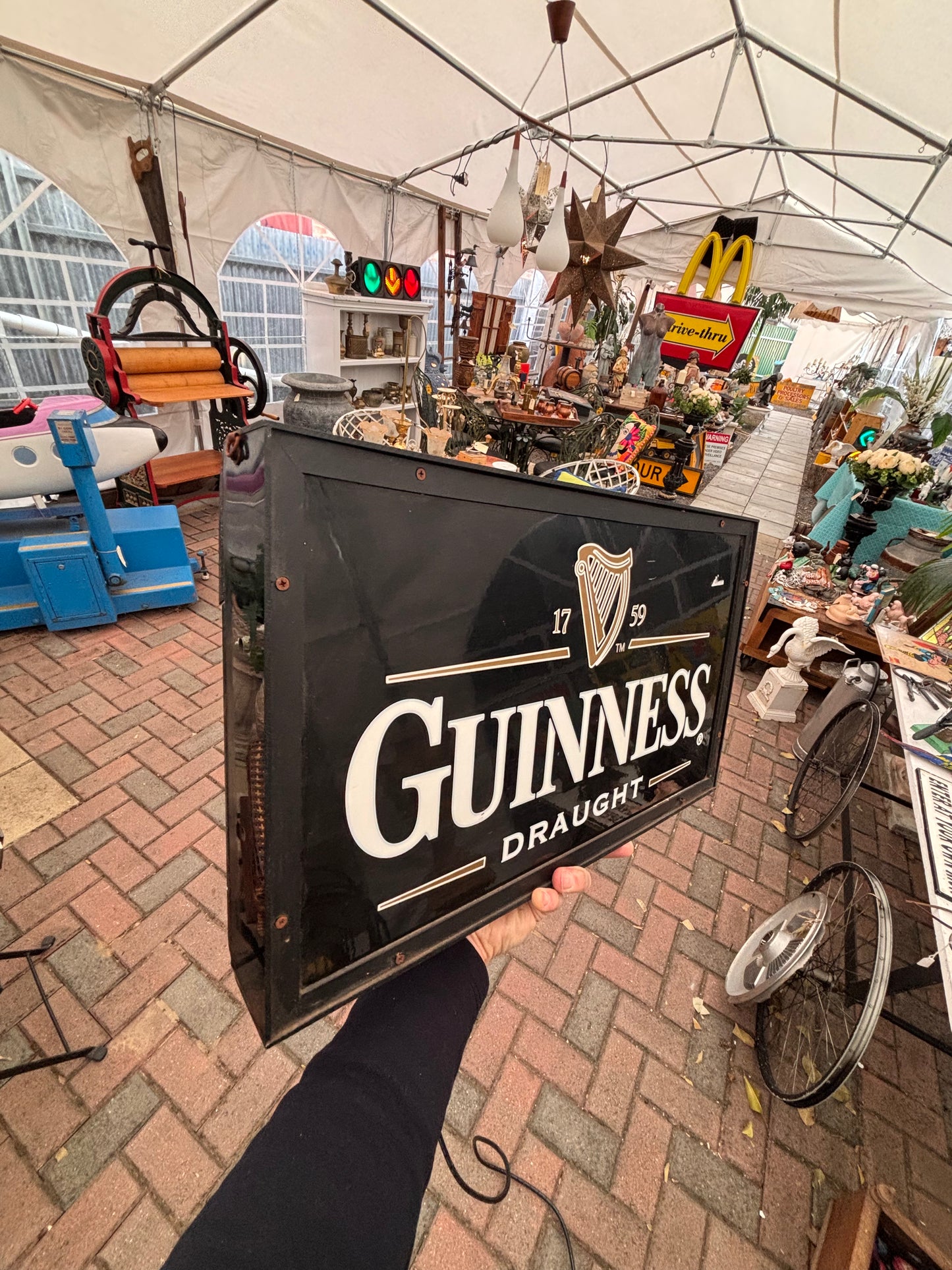 Vintage Guinness Draught Light-Up Sign – 51cm Bar Display Lightbox