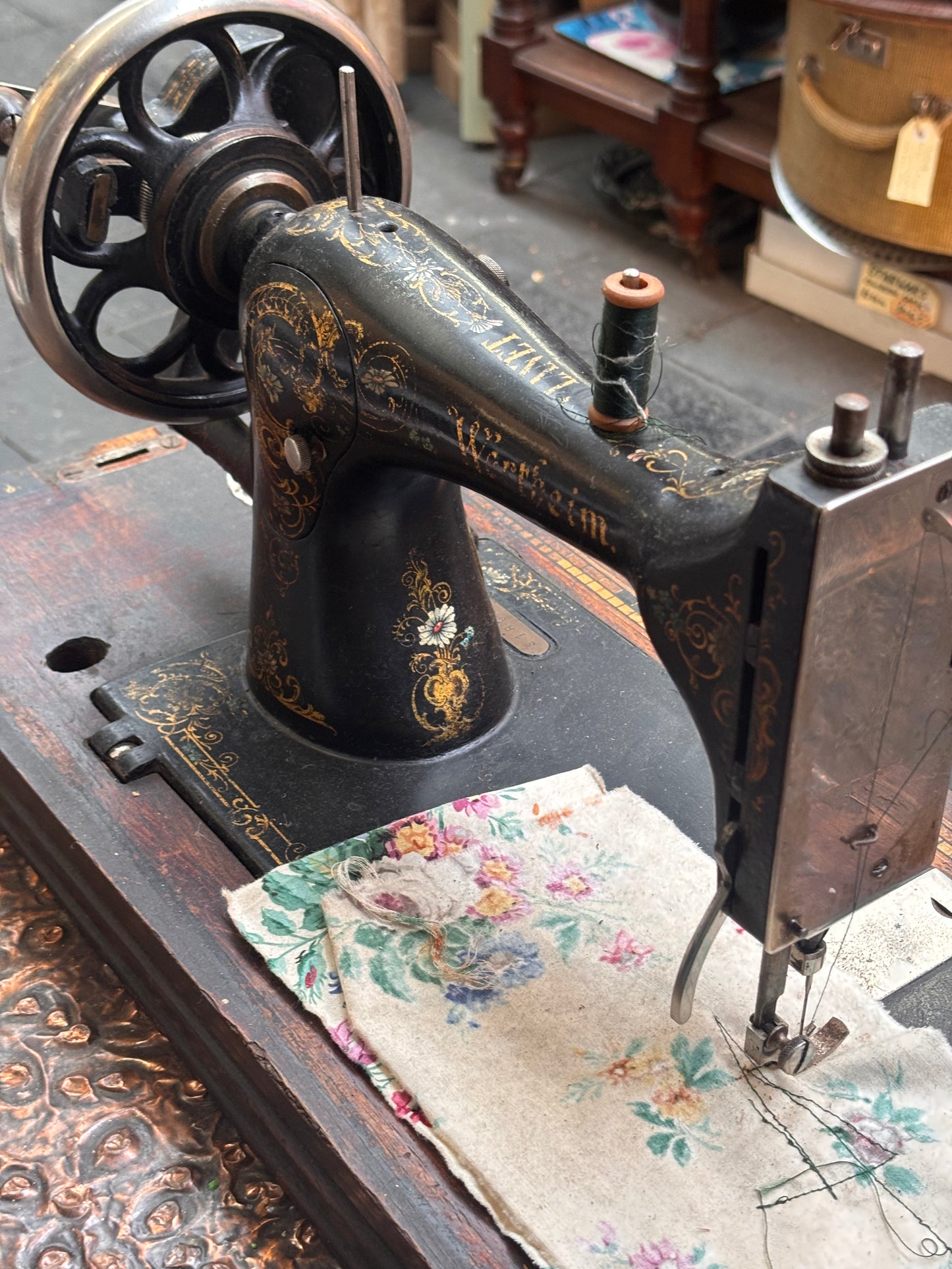 Antique Wertheim Hand Crank Sewing Machine c1900 – Frankfurt Germany with Wooden Case
