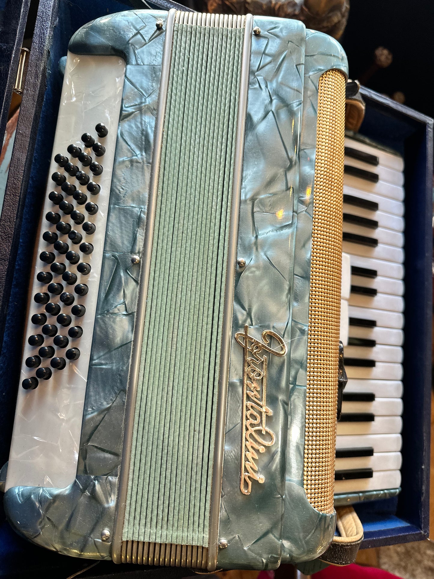 Classic Frontalini 48 Bass Accordion with Hard Case