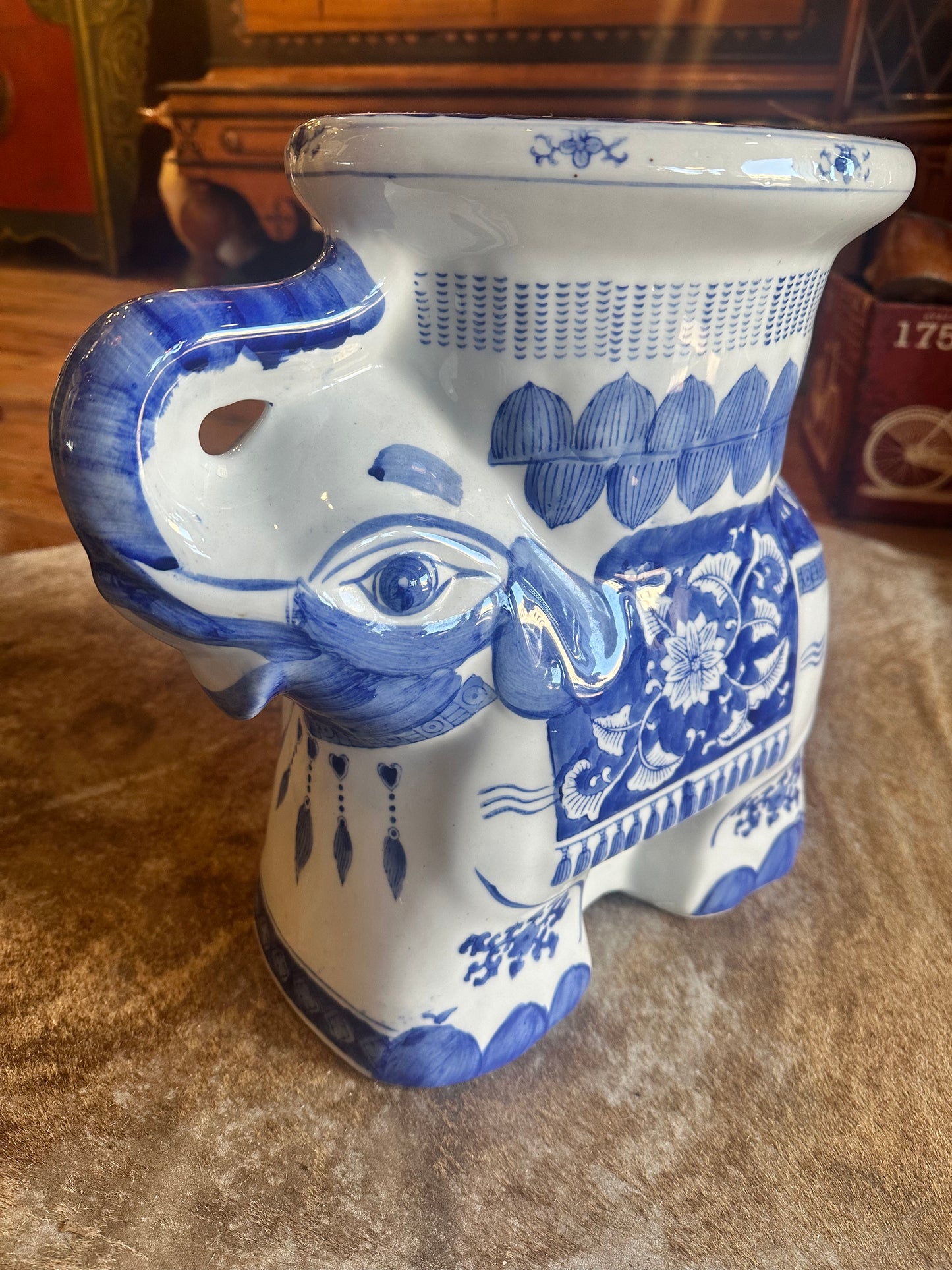 Ceramic Elephant Plant Stand, Blue and White