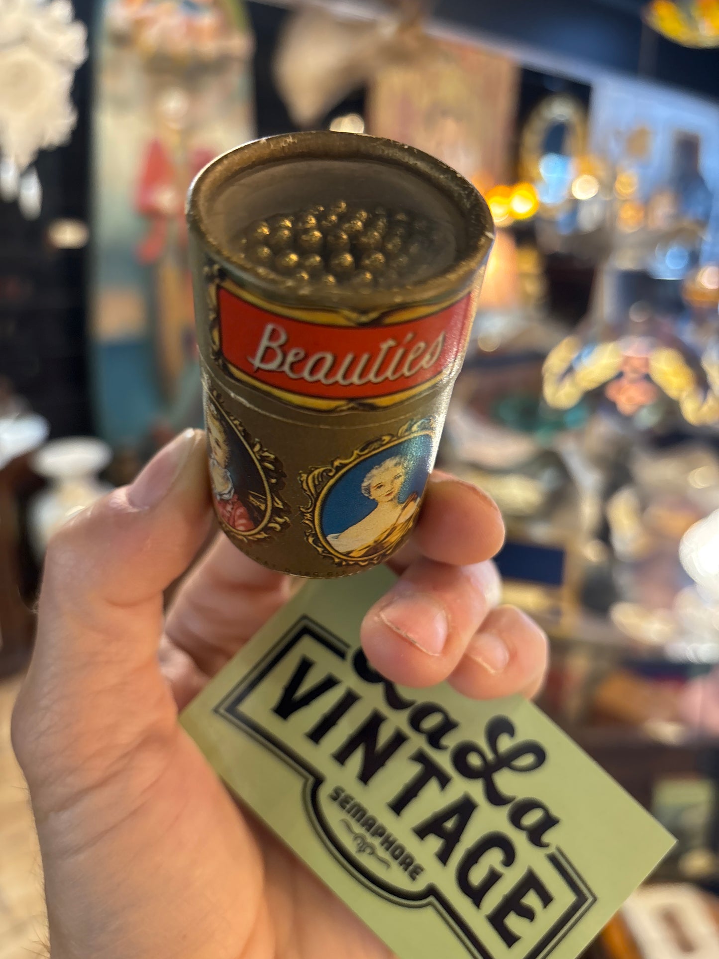 1920s German “Beauties XVIIIth Century” Celluloid-Top Match Barrel – Novelty Dummy Matches