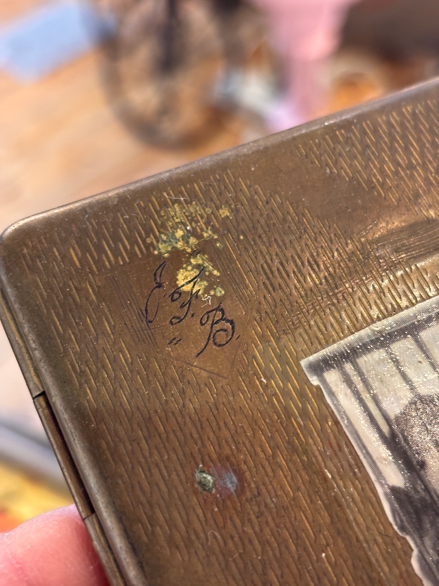 Vintage 1940s–50s CELCO / Upman Cigarette Case – Australian Made – Brass-Plated with Pin-Up Decal